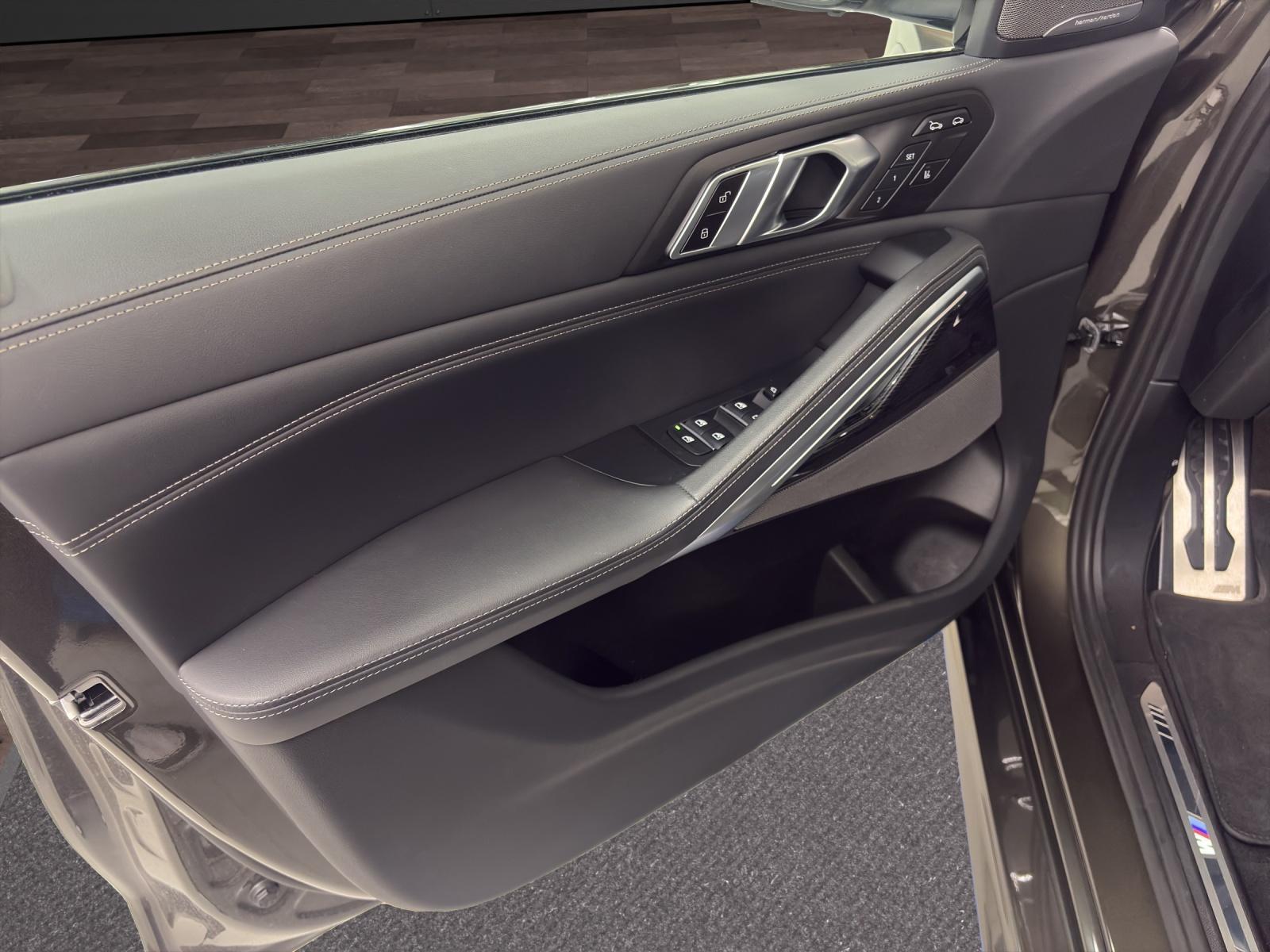 BMW X6 40i xDrive M Sport-image-14