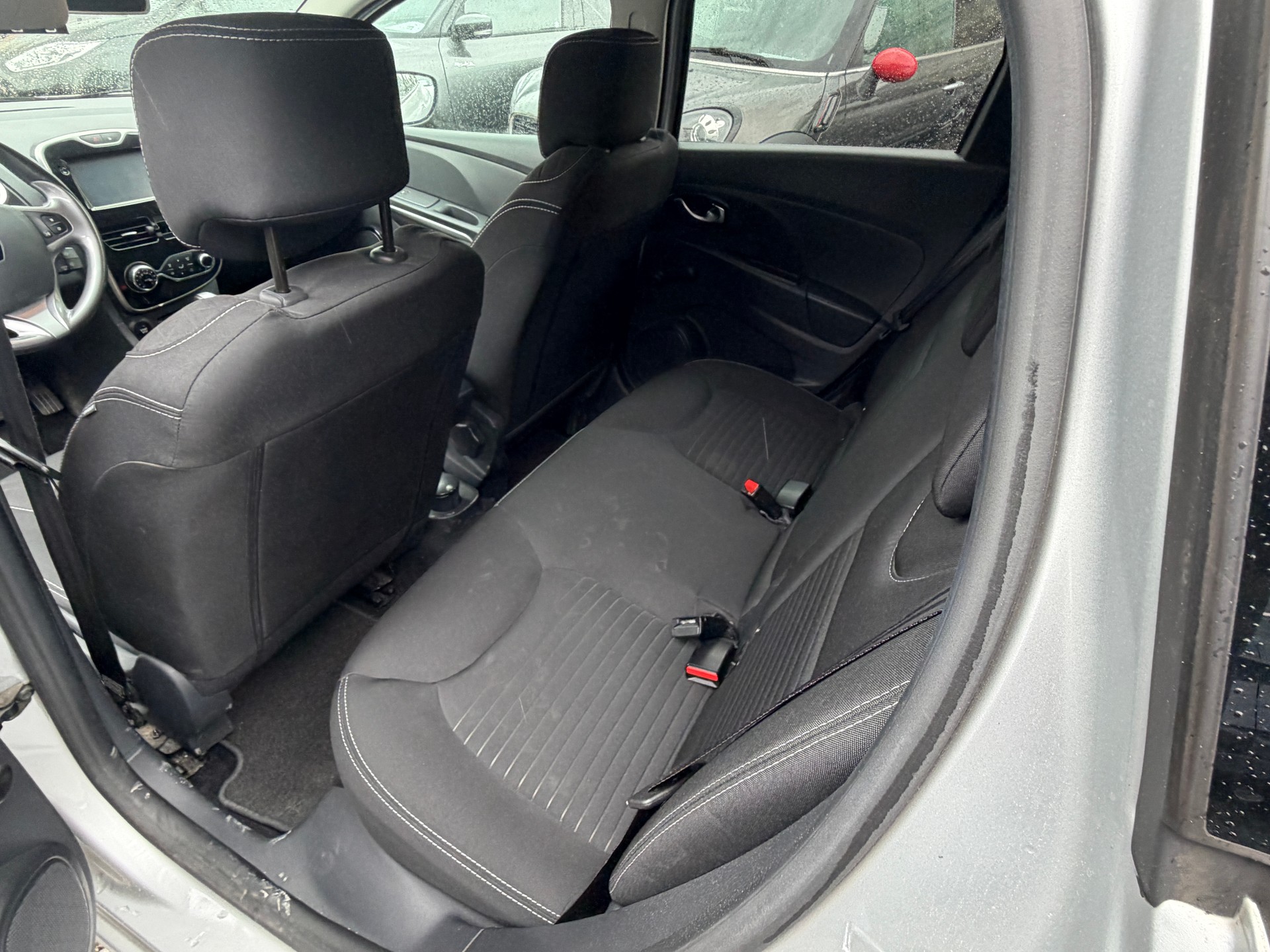 RENAULT Clio Grandtour 1.2 16V T Limited EDC-image-7
