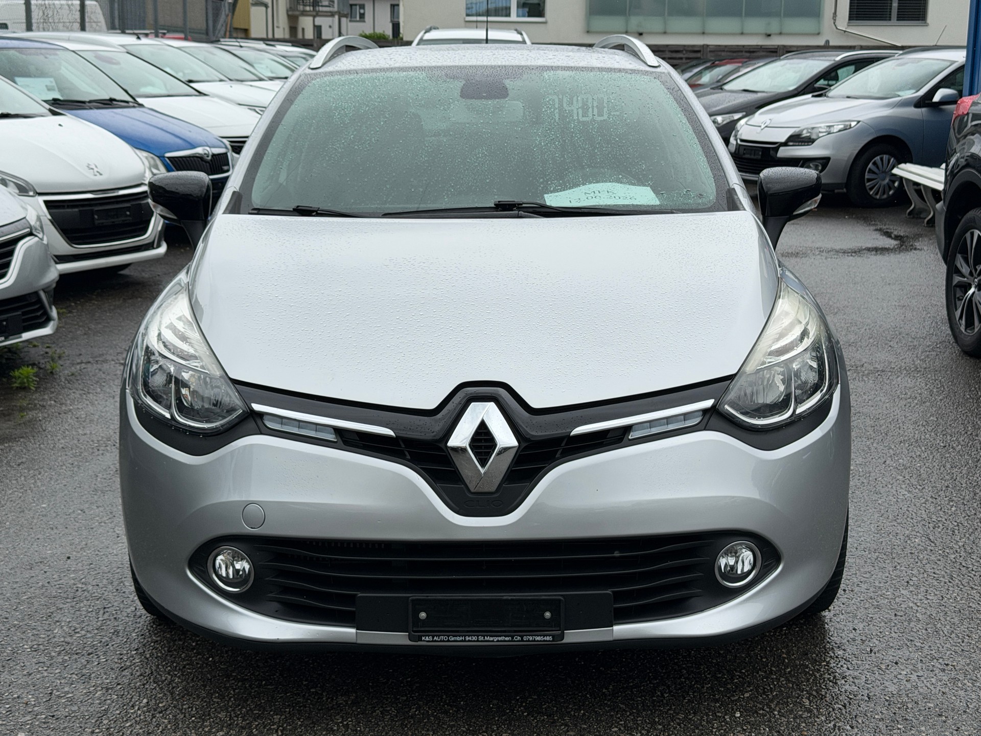 RENAULT Clio Grandtour 1.2 16V T Limited EDC-image-3