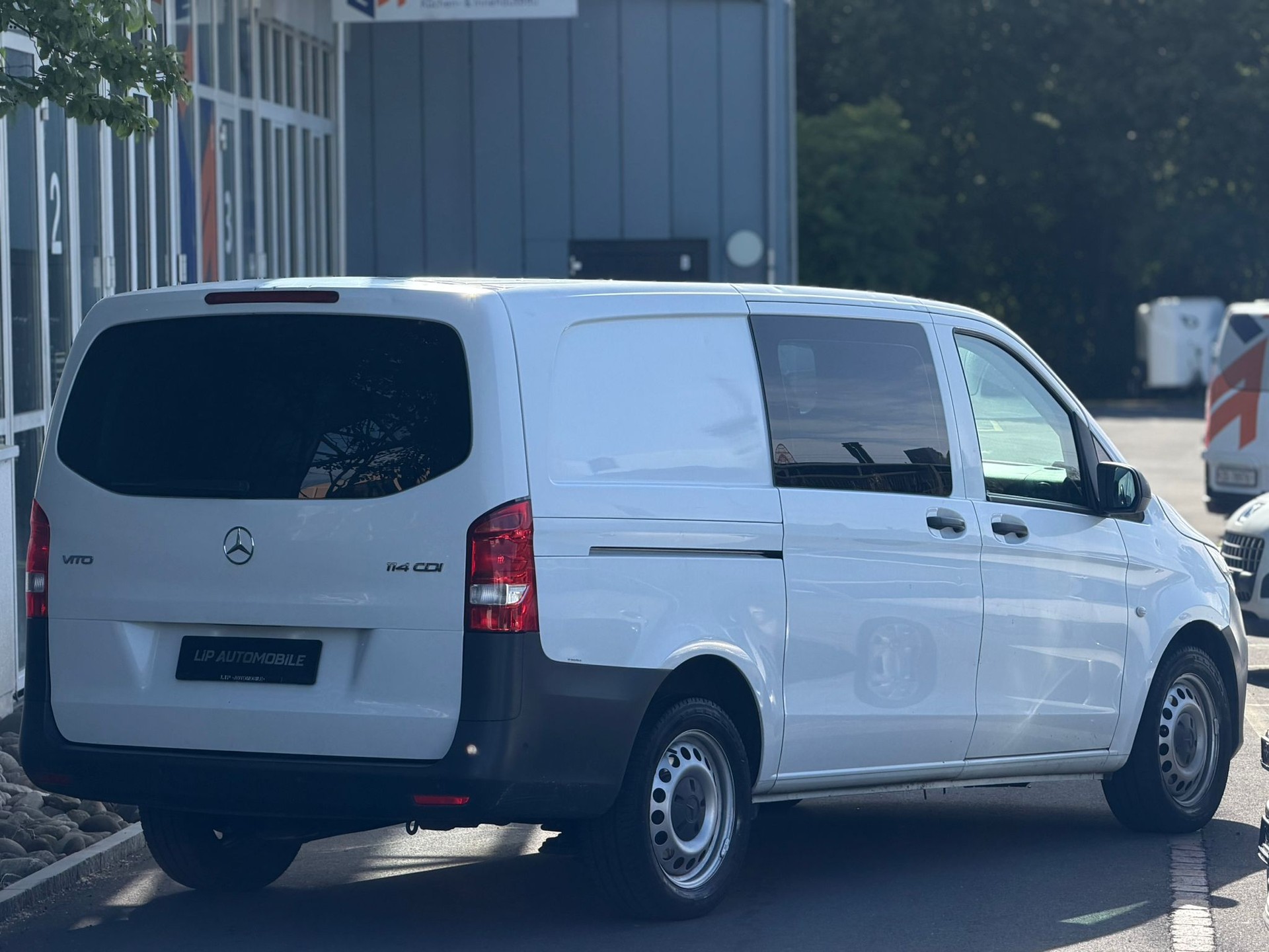 MERCEDES-BENZ Vito 114 CDI Lang-image-2