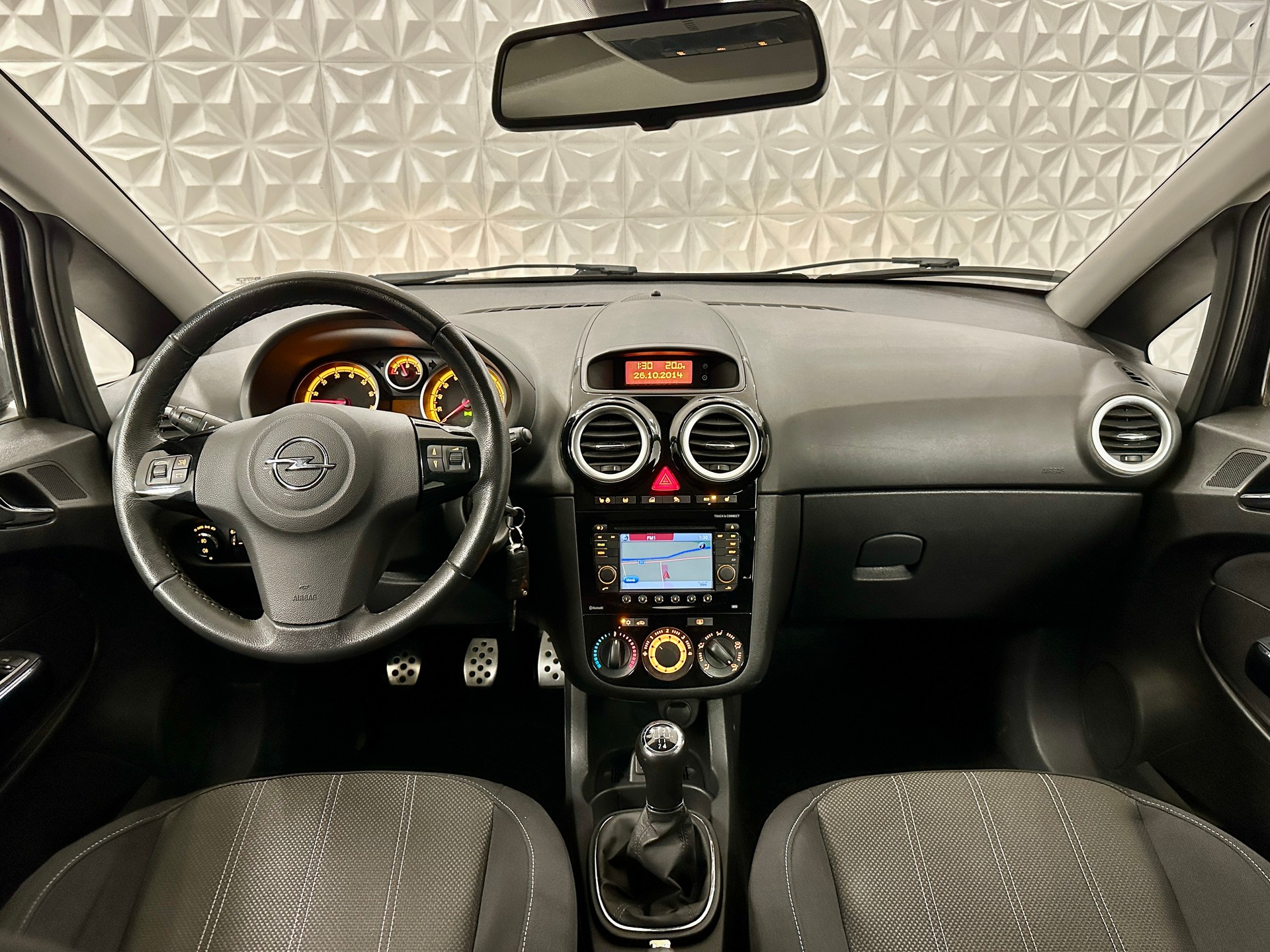OPEL Corsa 1.4 Turbo Active Edition-image-13
