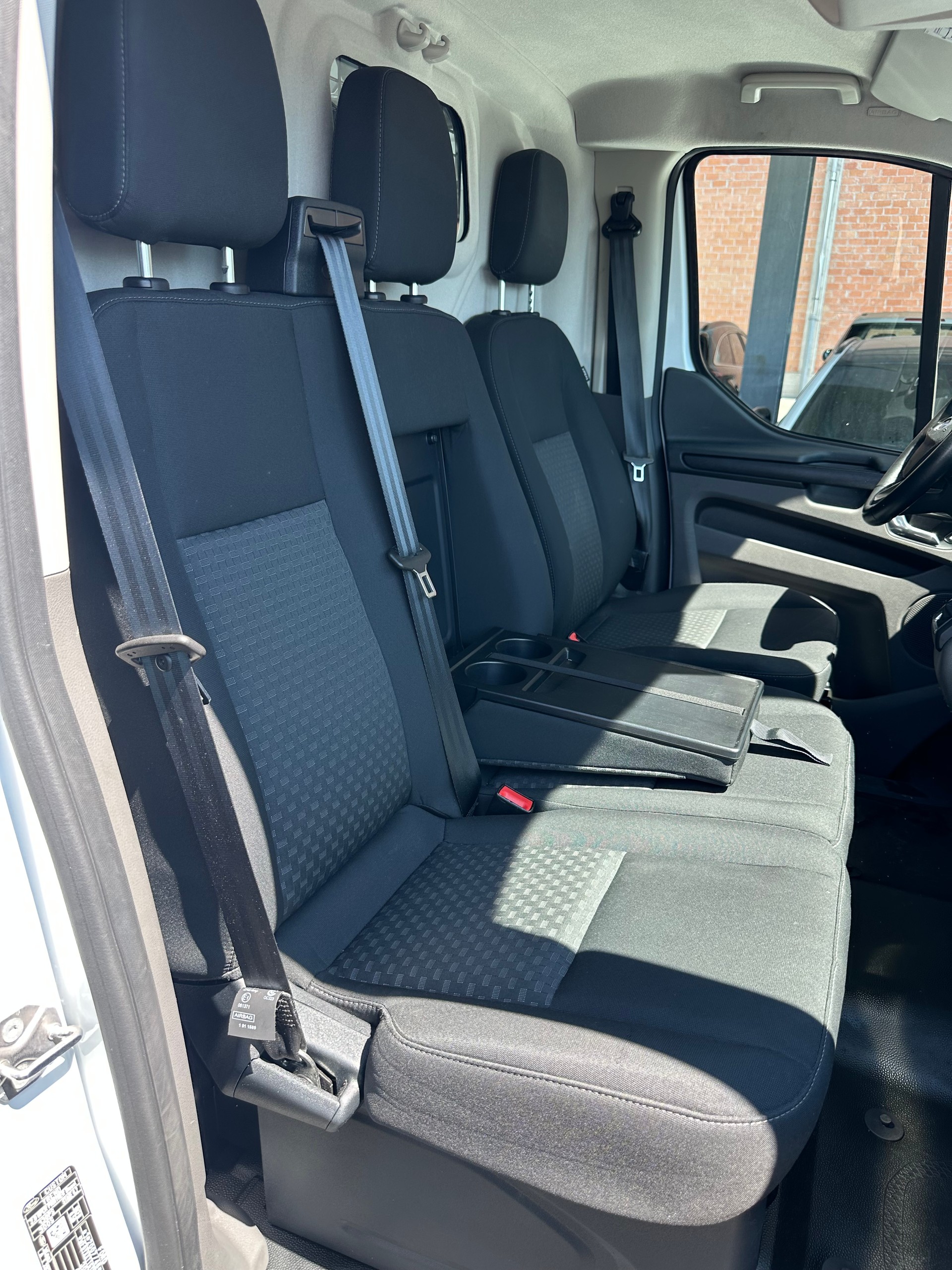 FORD Transit Custom Van 300 L1H1 Trend A-image-4