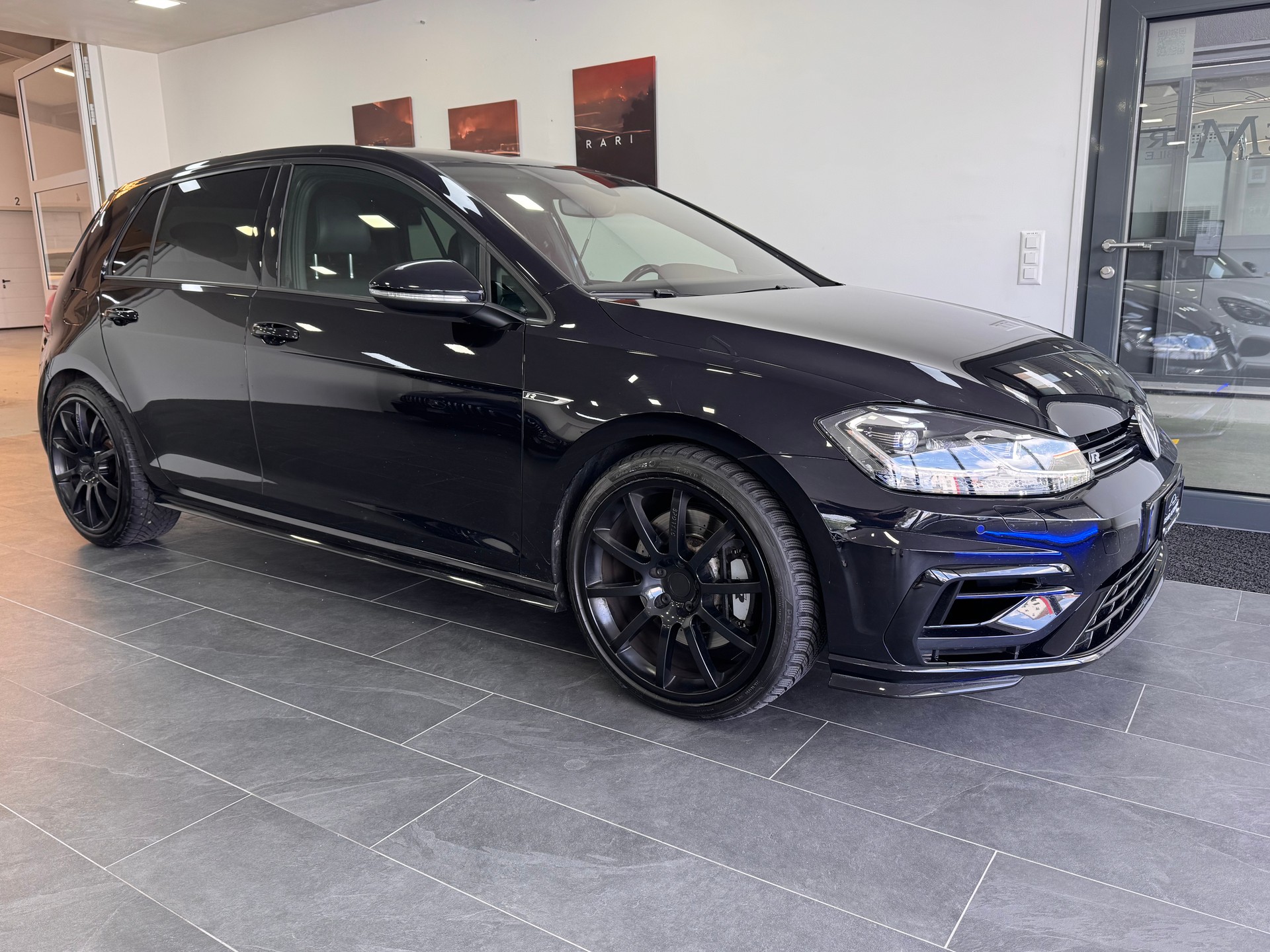 VW Golf 2.0 TSI R 4Motion DSG *Performance Pack / Nappa Leder / Rückfahrkamera / DynAudio / Keyless / Digital Cockpit*-image-2