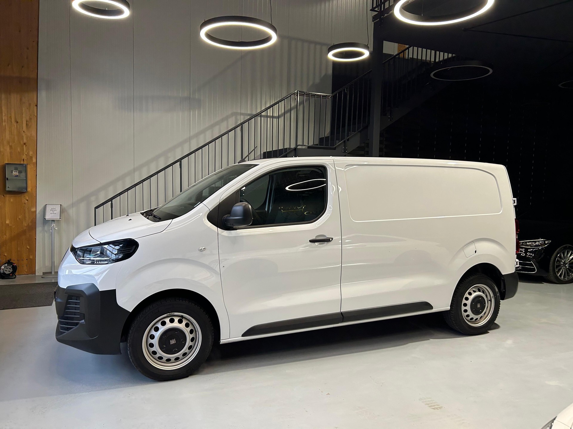 FIAT Scudo 2.0 BlueHDi L2 EAT8-image-3