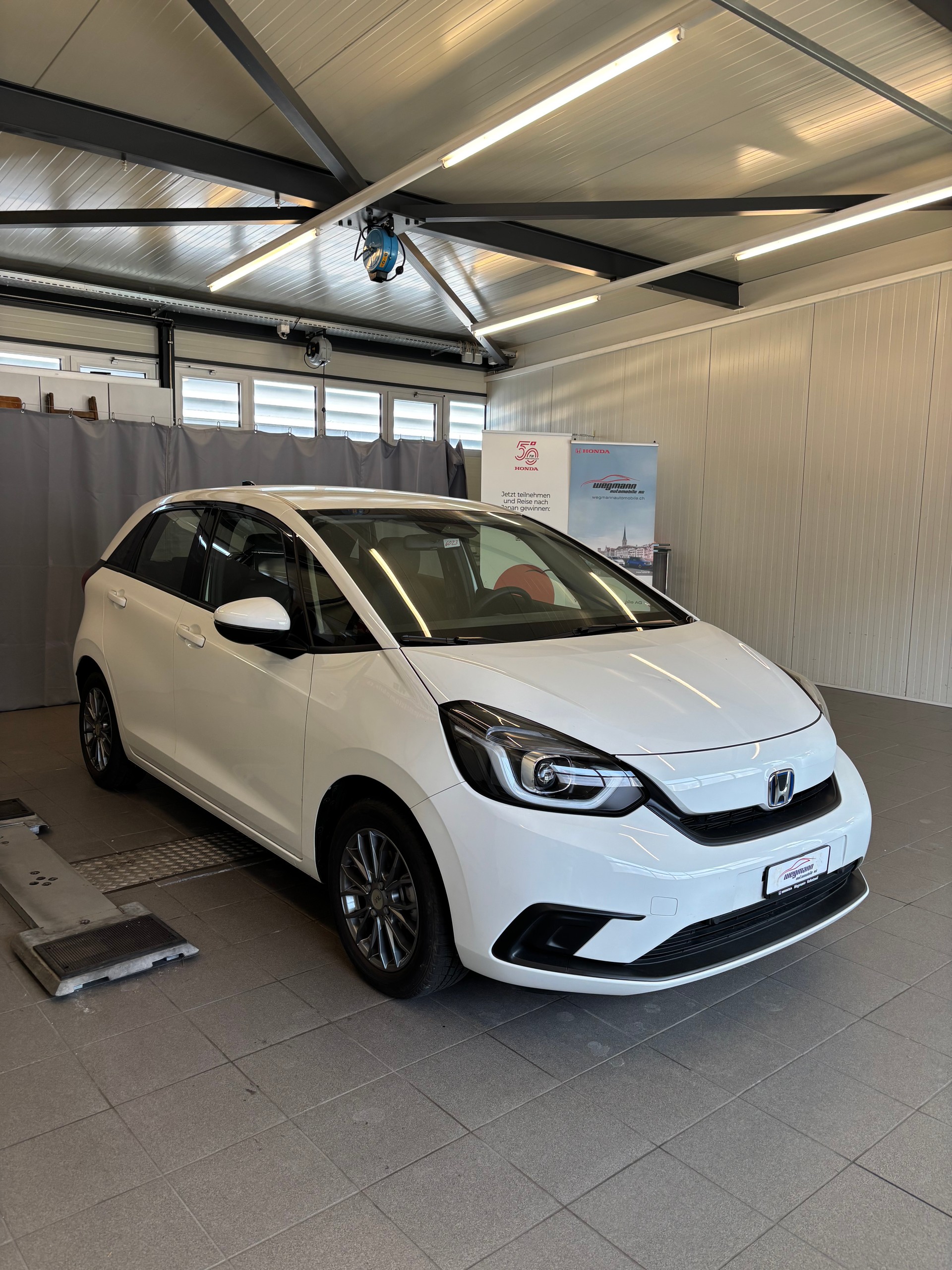 HONDA Jazz 1.5i-MMD Comfort E-CVT-image-2