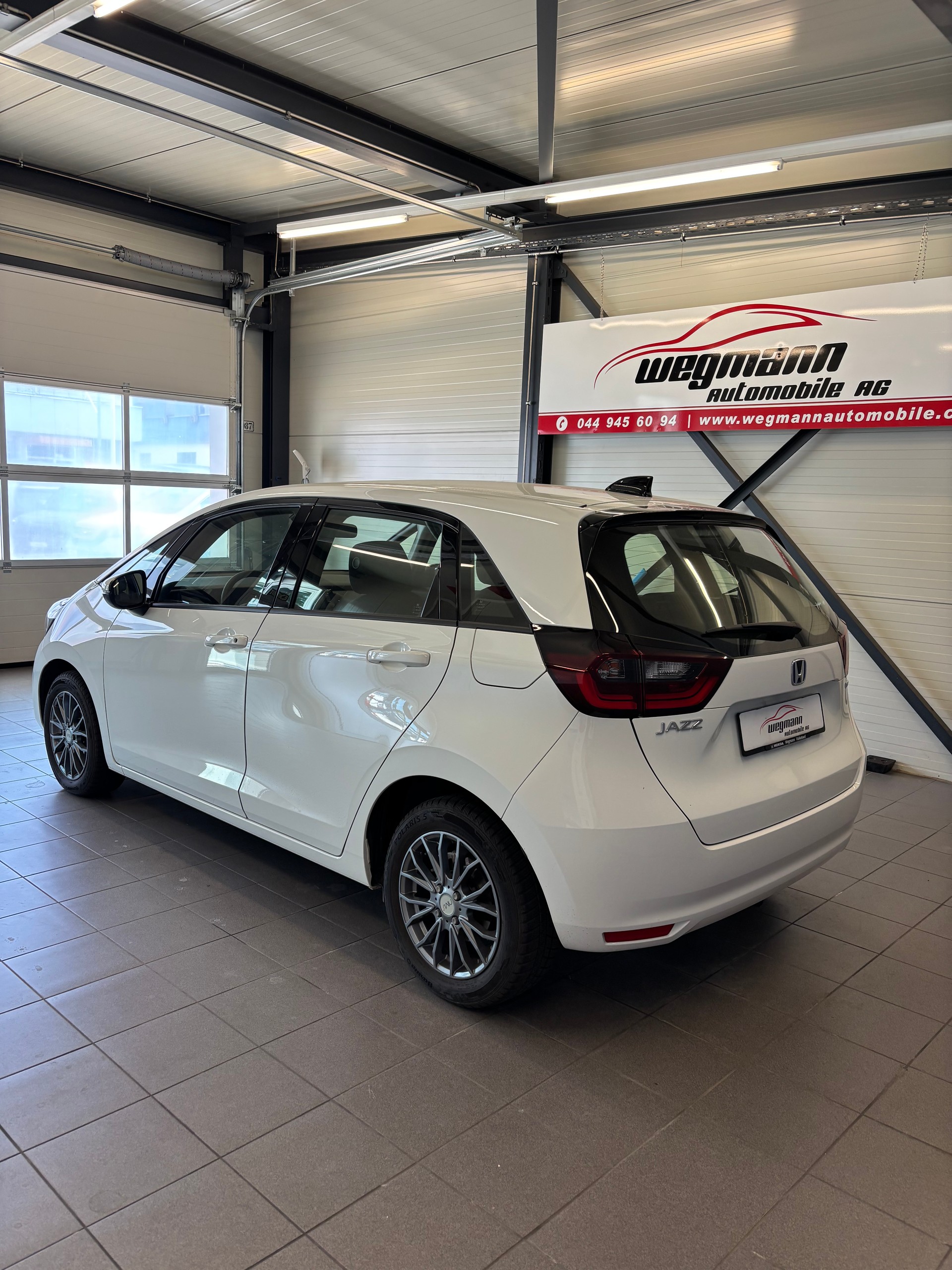 HONDA Jazz 1.5i-MMD Comfort E-CVT-image-5