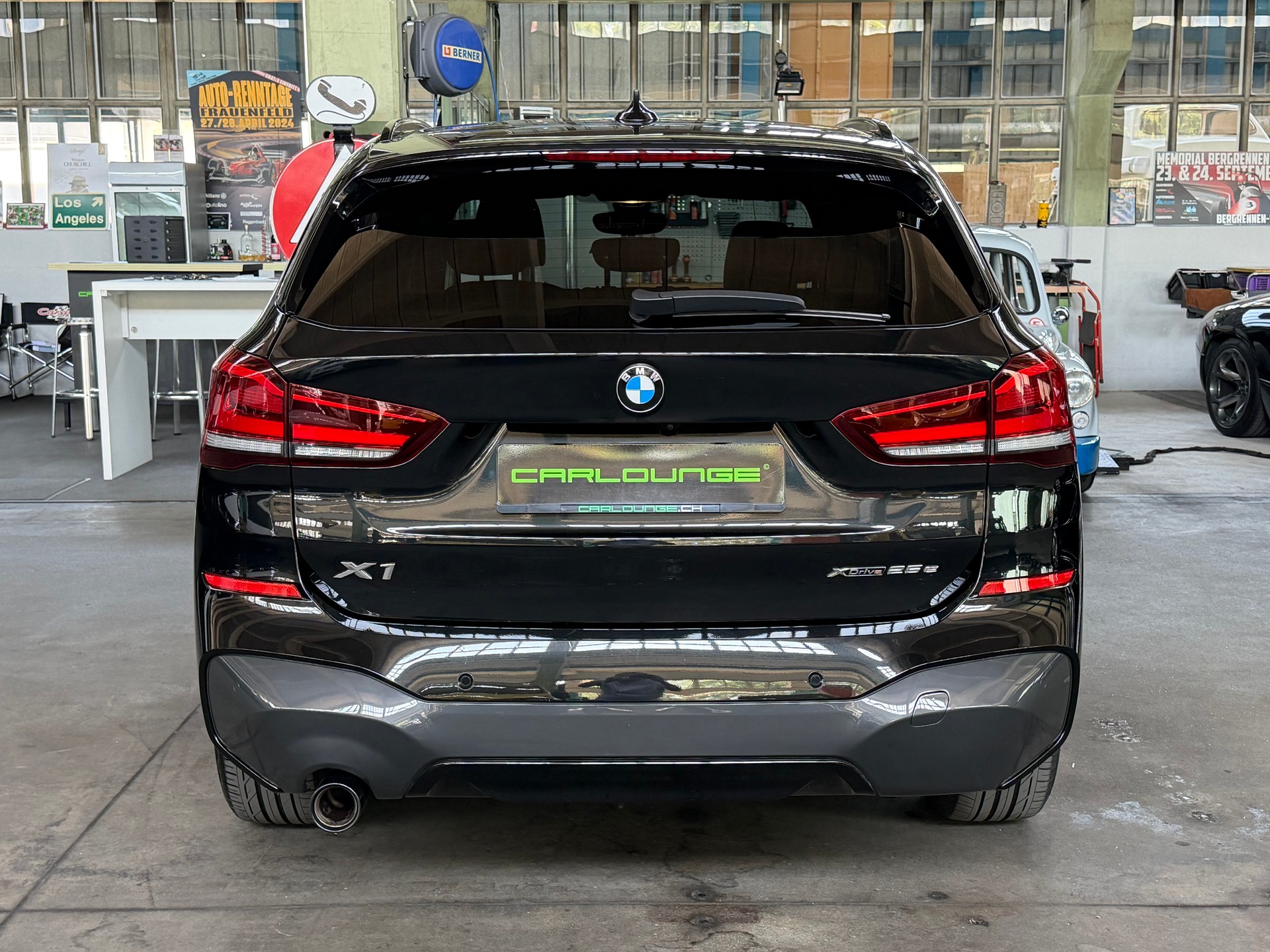 BMW X1 xDrive 25e M Sport / M- & M- Aero-Paket / Steptronic-image-17