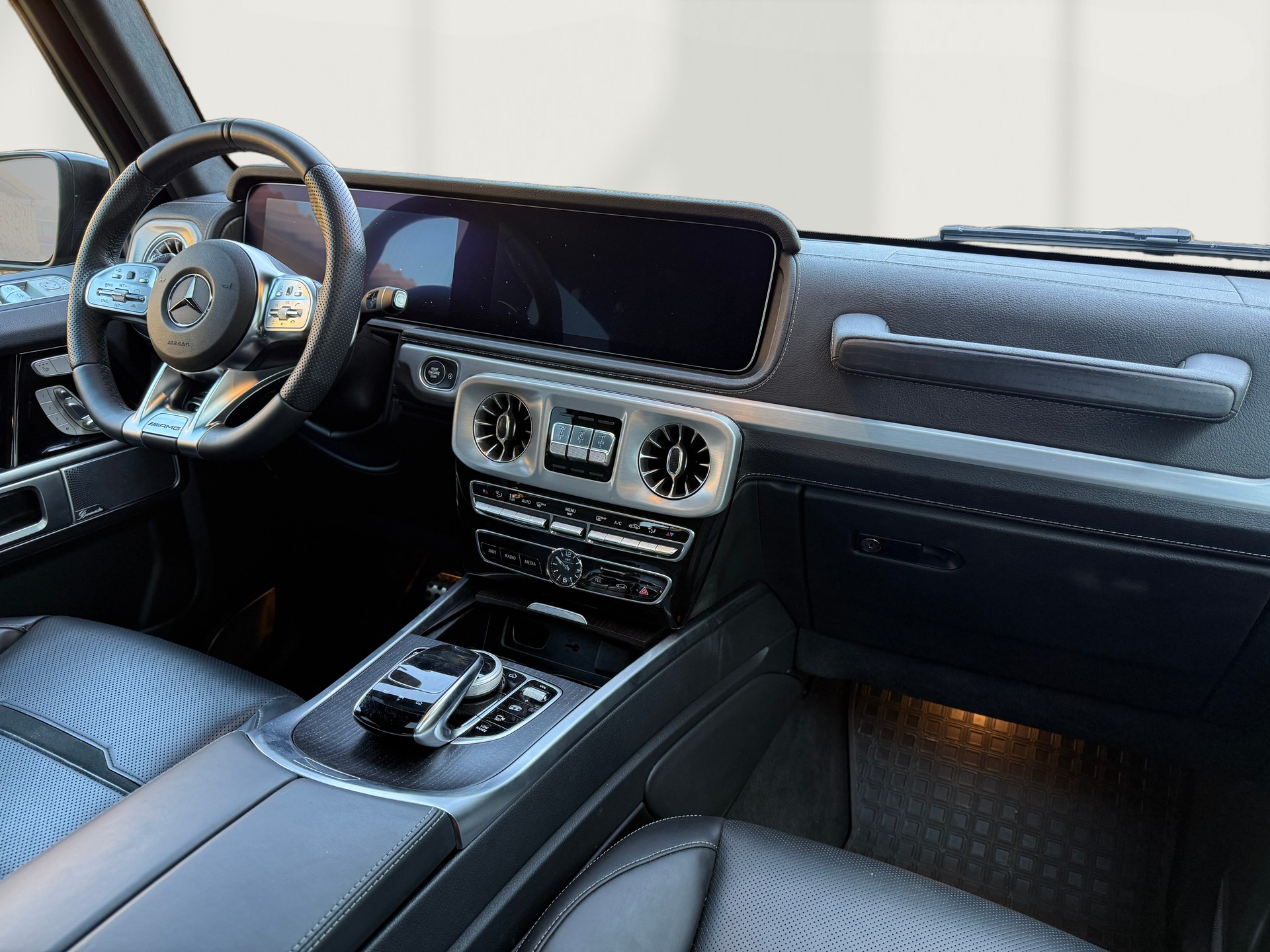MERCEDES-BENZ G 63 AMG Speedshift Plus G-Tronic-image-6
