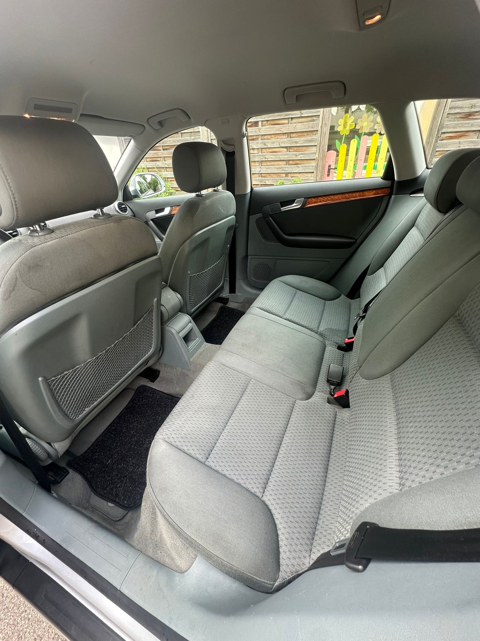 AUDI A3 Sportback 2.0 TFSI Ambition quattro S-tronic-image-12