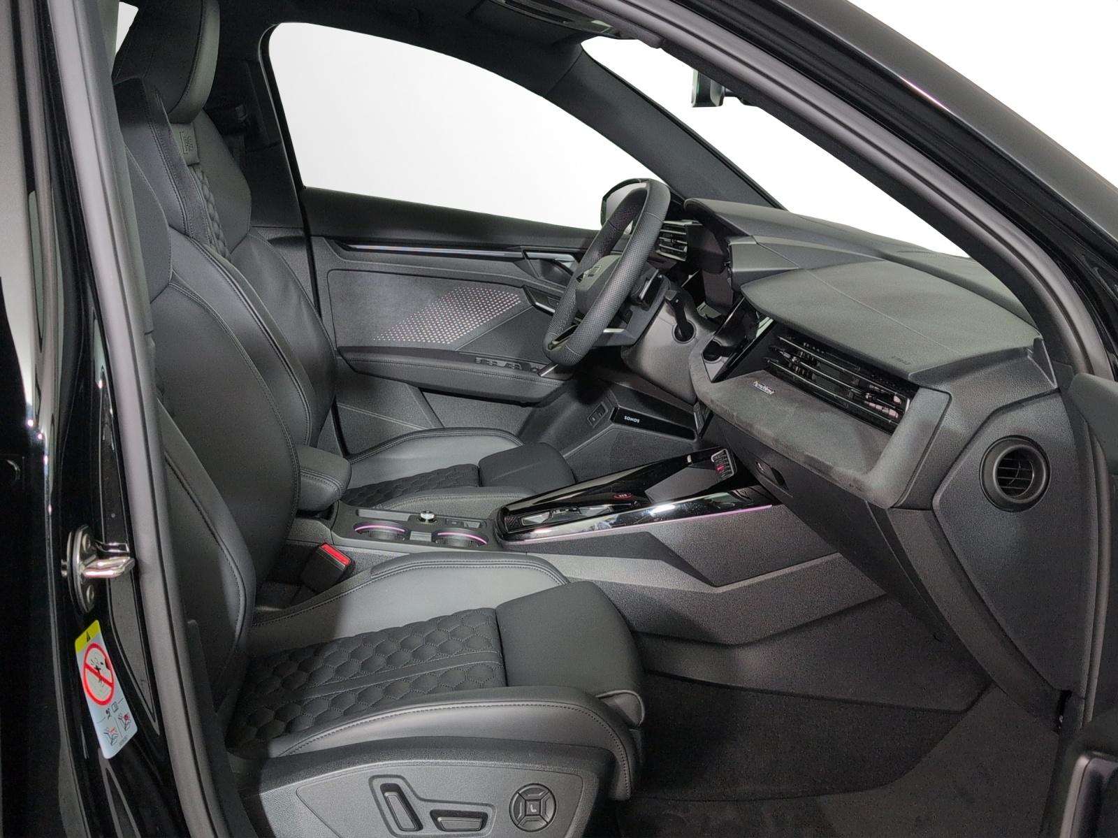 AUDI RS3 Sportback 2.5 TSI quattro S-tronic-image-6