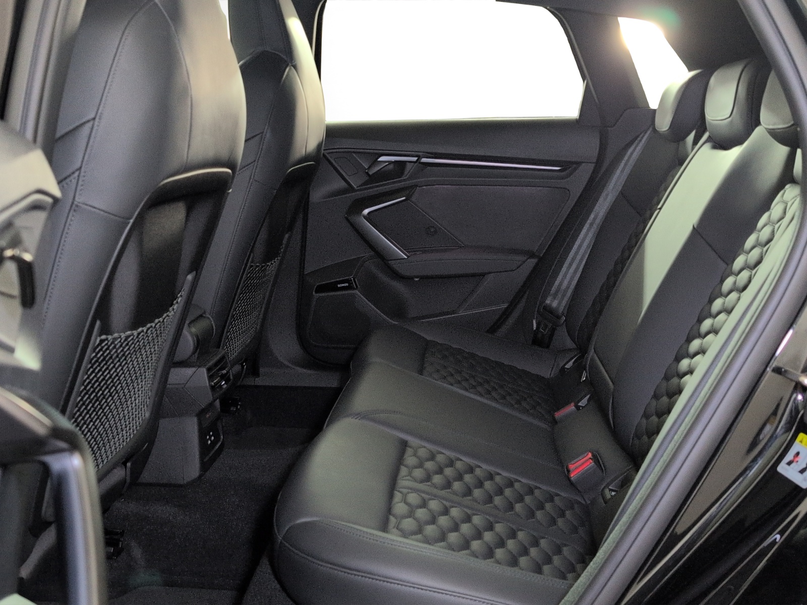 AUDI RS3 Sportback 2.5 TSI quattro S-tronic-image-7
