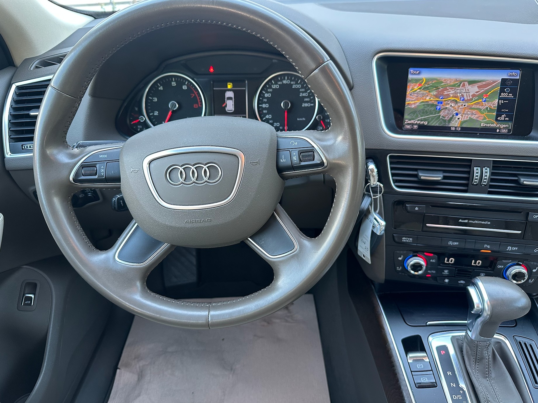 AUDI Q5 2.0 TFSI quattro tiptronic-image-8