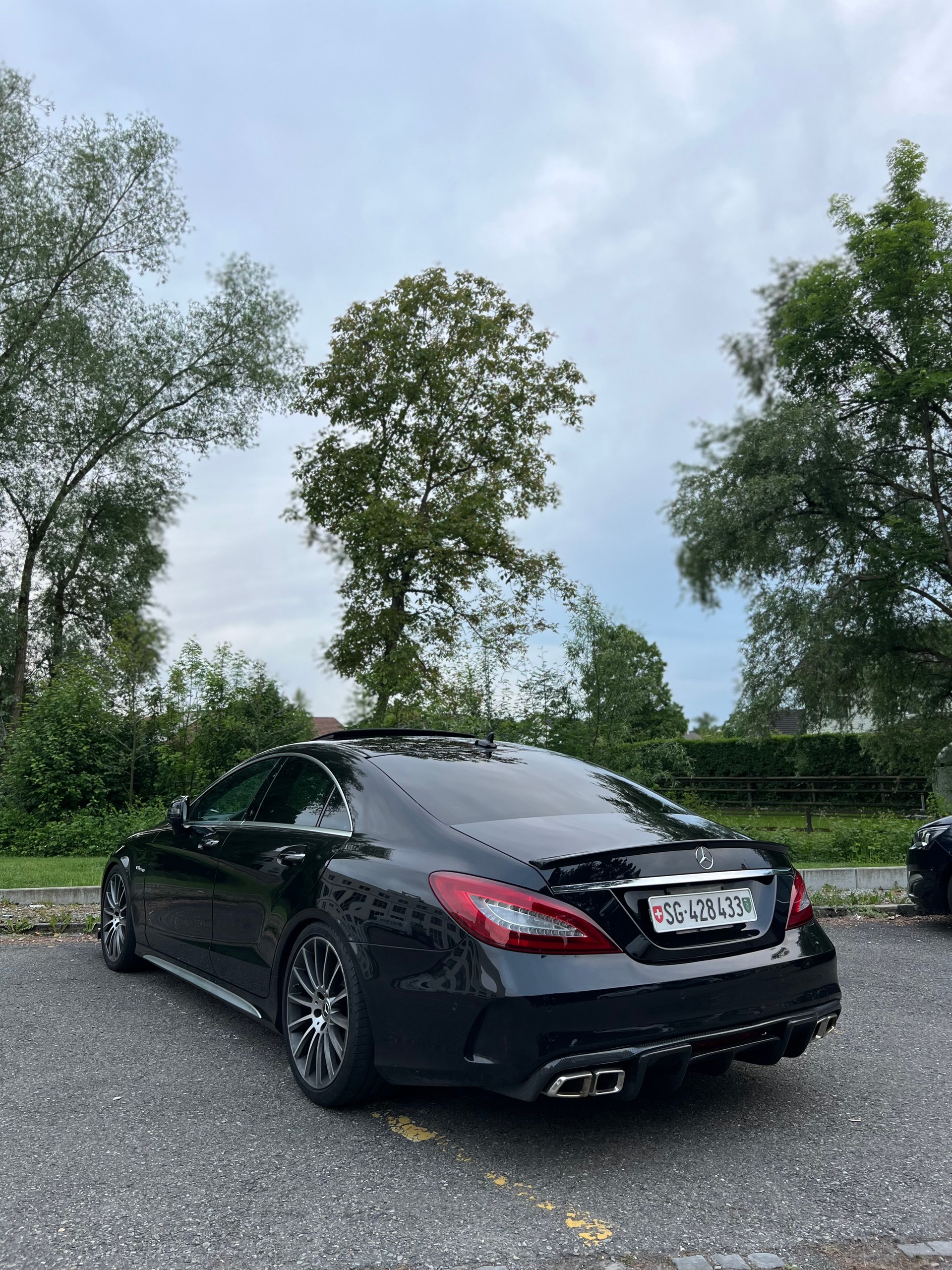 MERCEDES-BENZ CLS 500 V8 4matic-image-0