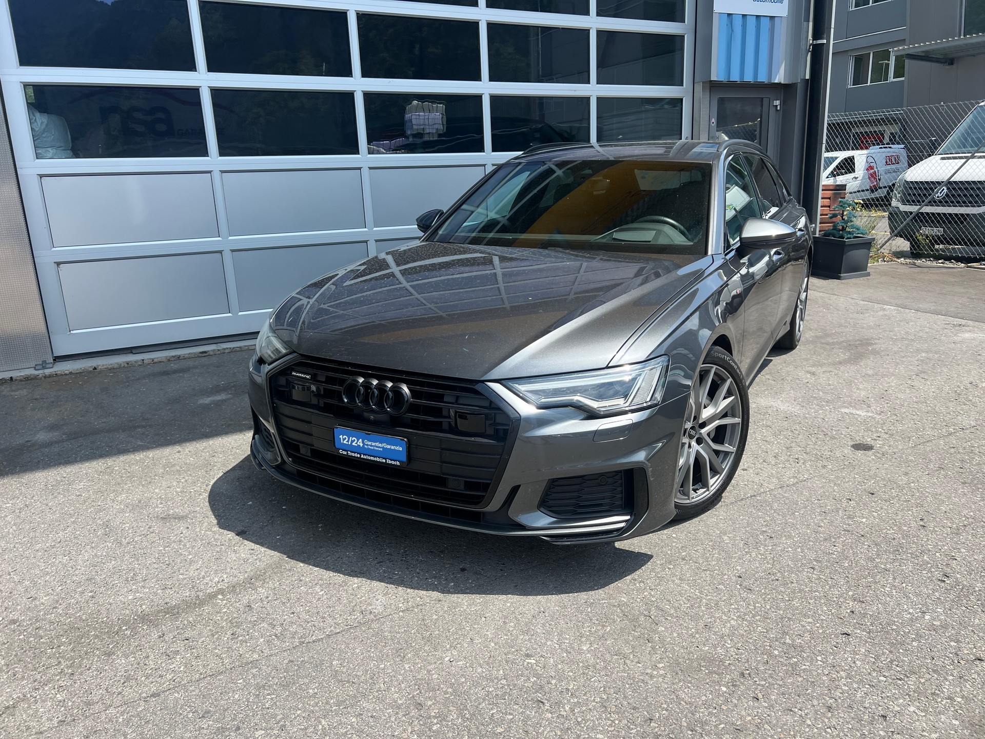 AUDI A6 Avant 3.0 TDI S-Line 4x4 * Navi * Teilleder Rückfahrtkamera * Head -up Display * Standheizung *AHK 2000 kg.*Assistenzpaket **-image-1