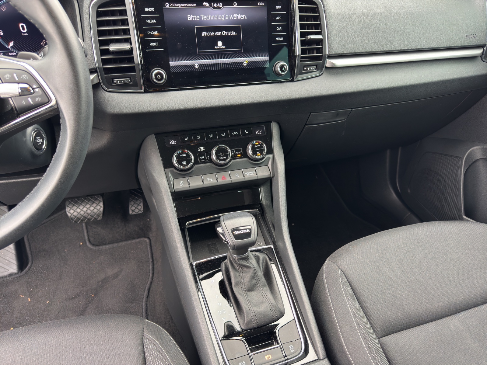 SKODA Karoq 1.5 TSI Ambition DSG-image-10