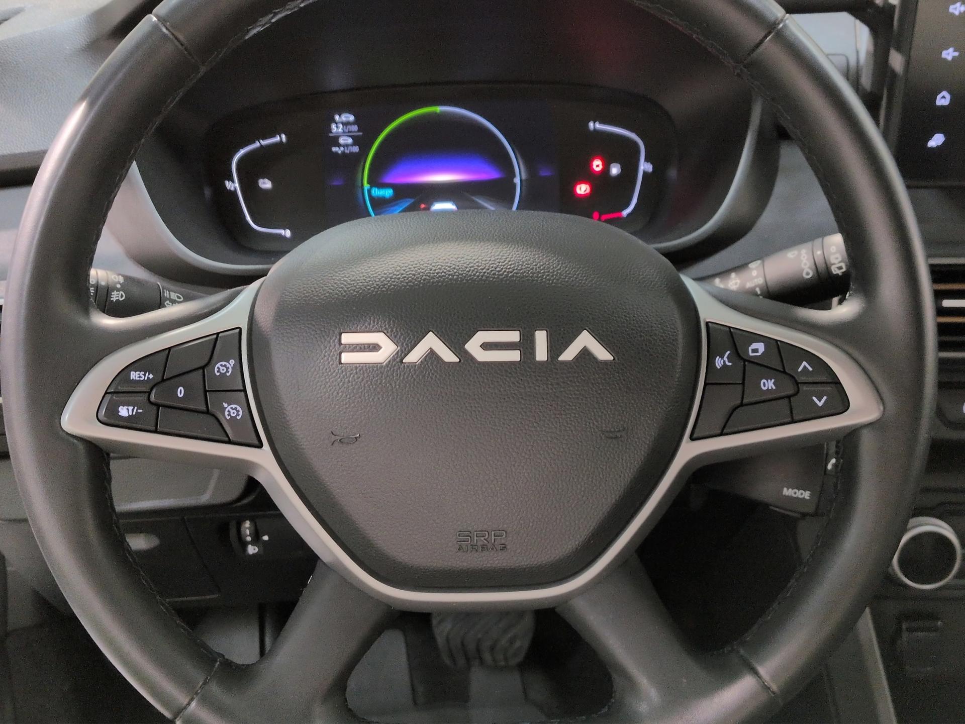 DACIA Jogger HEV 140 Extreme-image-9