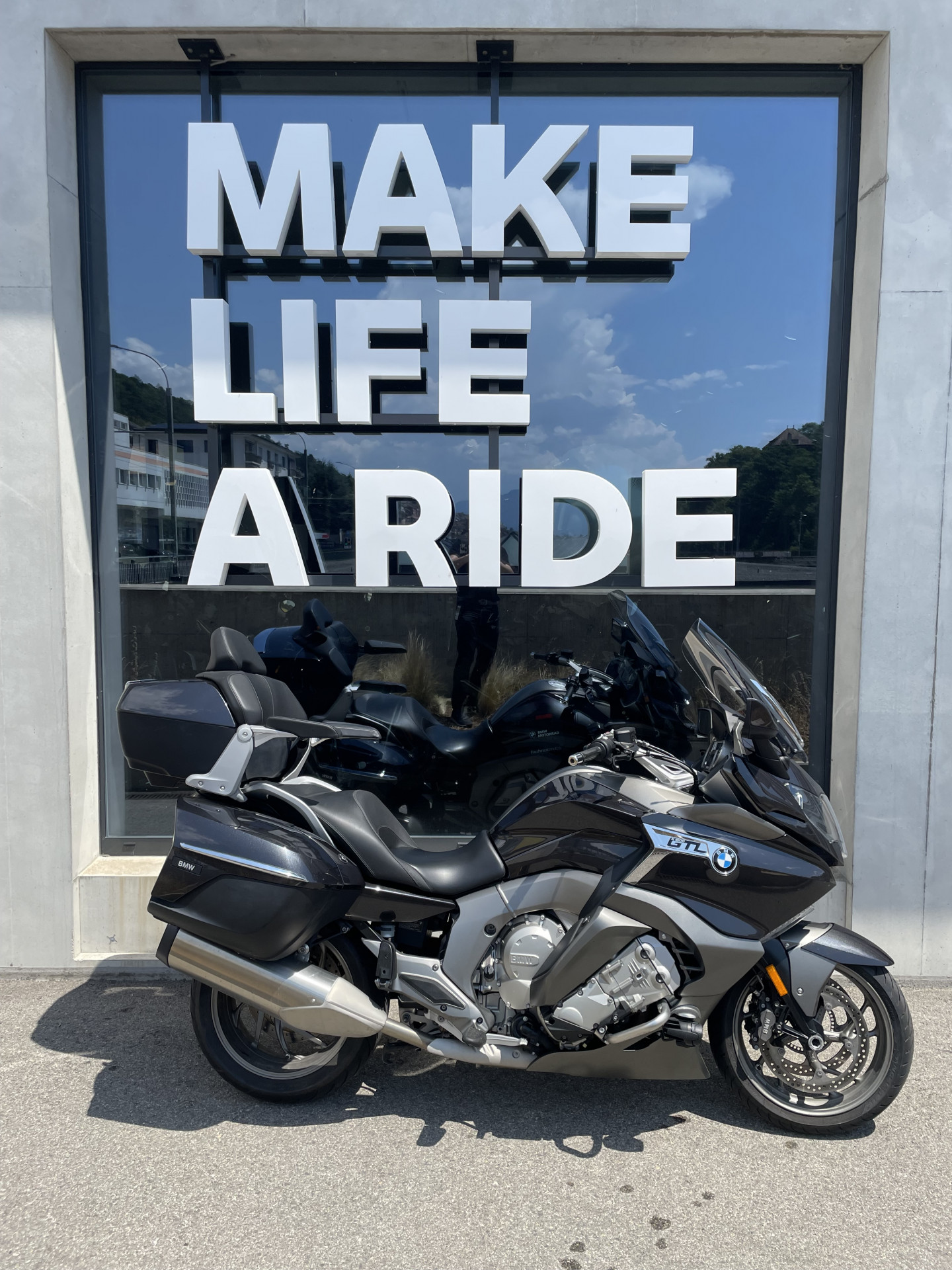 BMW K 1600 GTL-showroom-element-1
