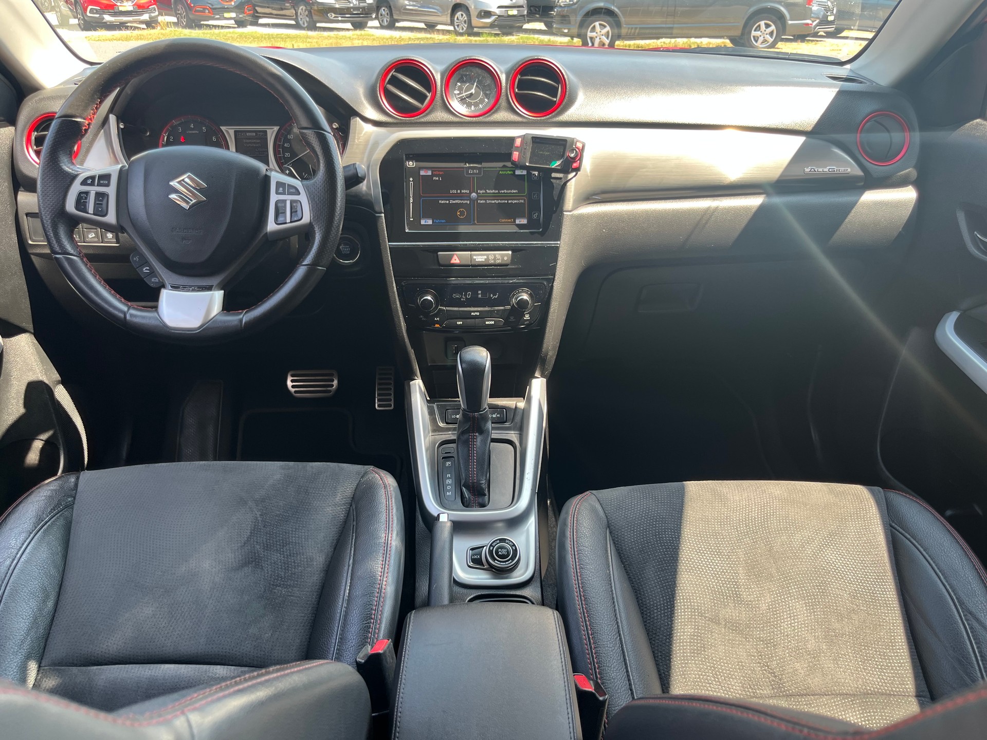 SUZUKI Vitara 1.4 Boosterjet Sergio Cellano Top Autom.+++AB MFK+++-image-6