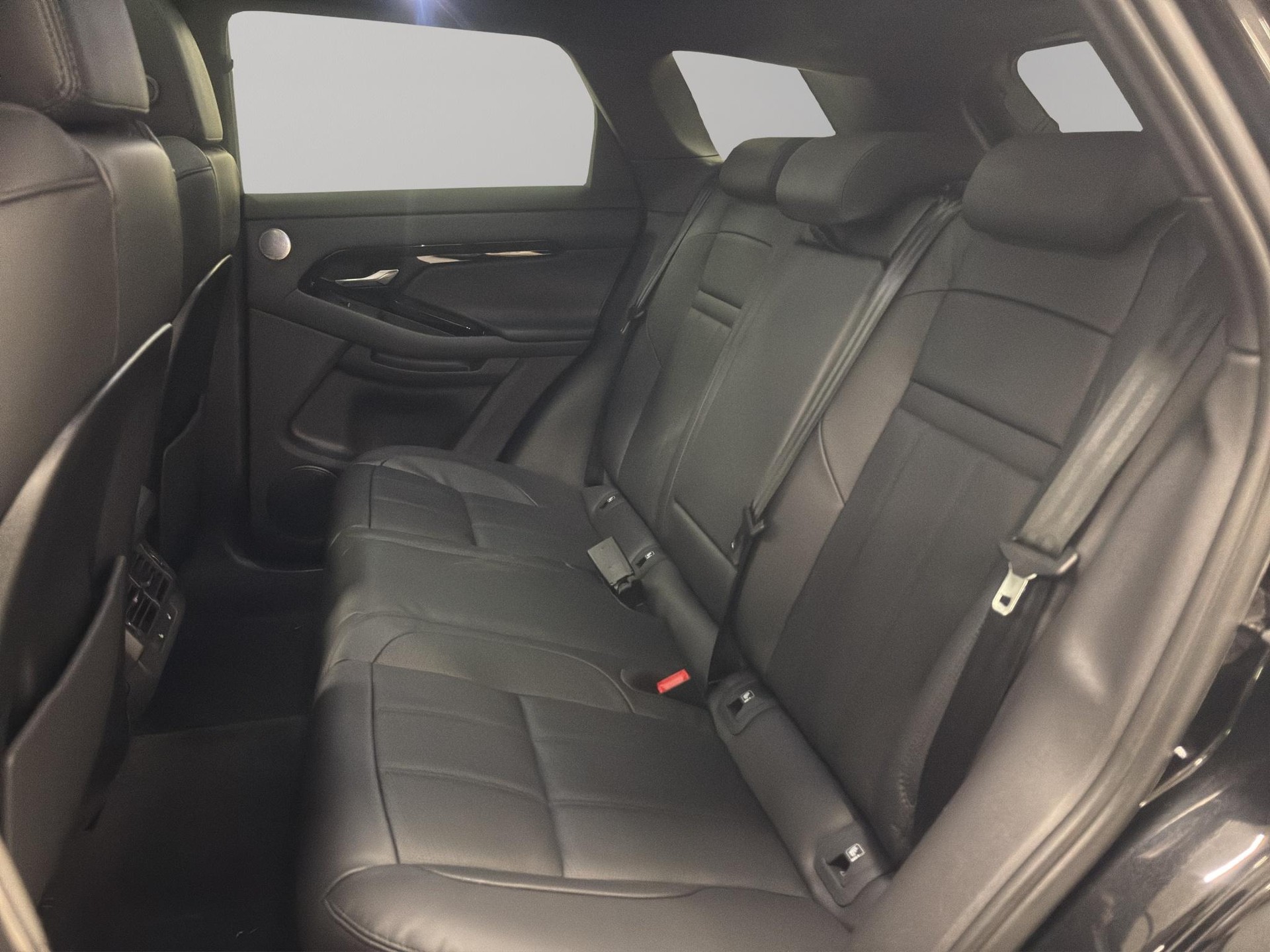LAND ROVER Range Rover Evoque 1.5 T 270e Autobiography-image-10