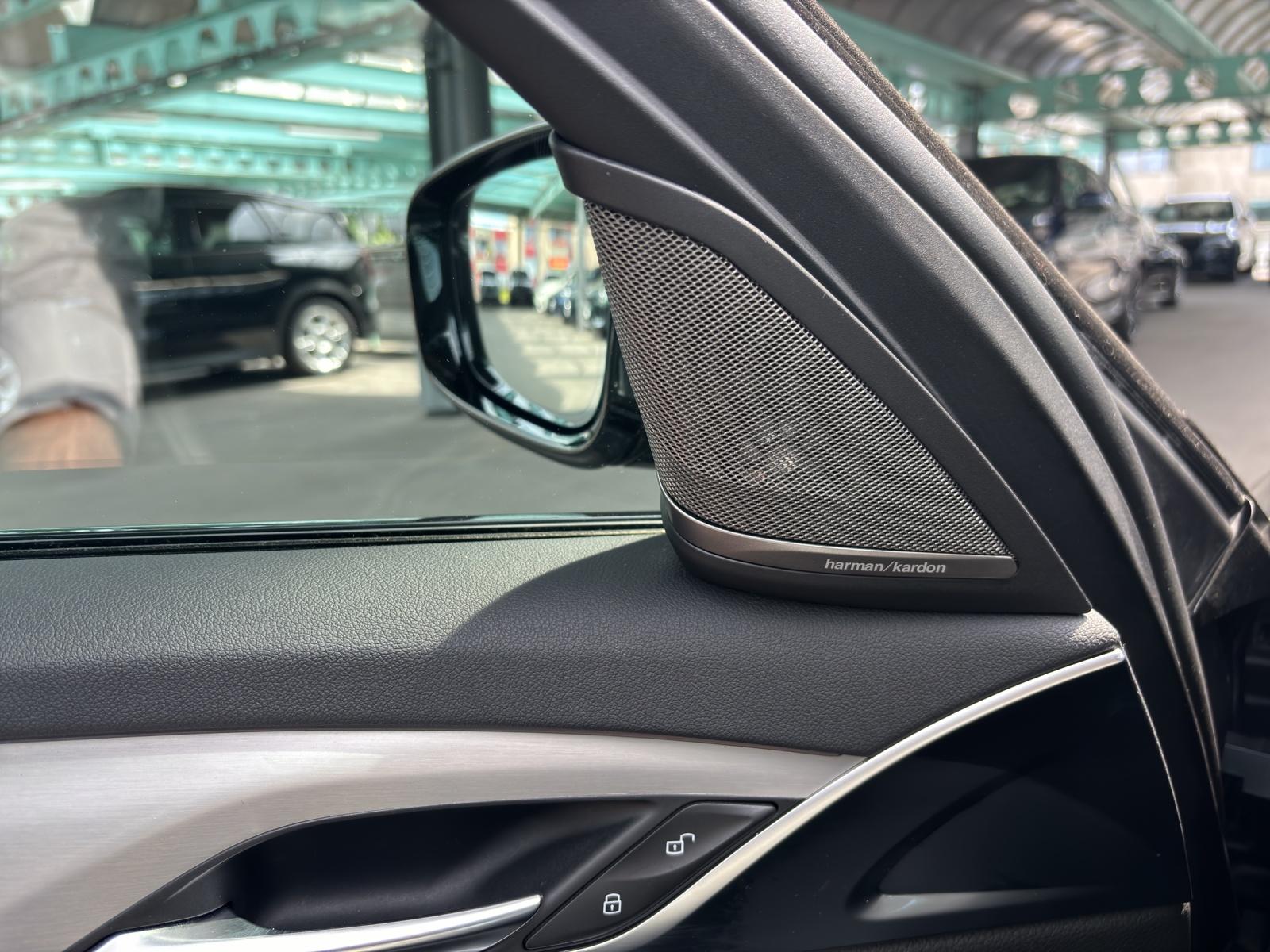 BMW 530i xDrive SAG Touring-image-19
