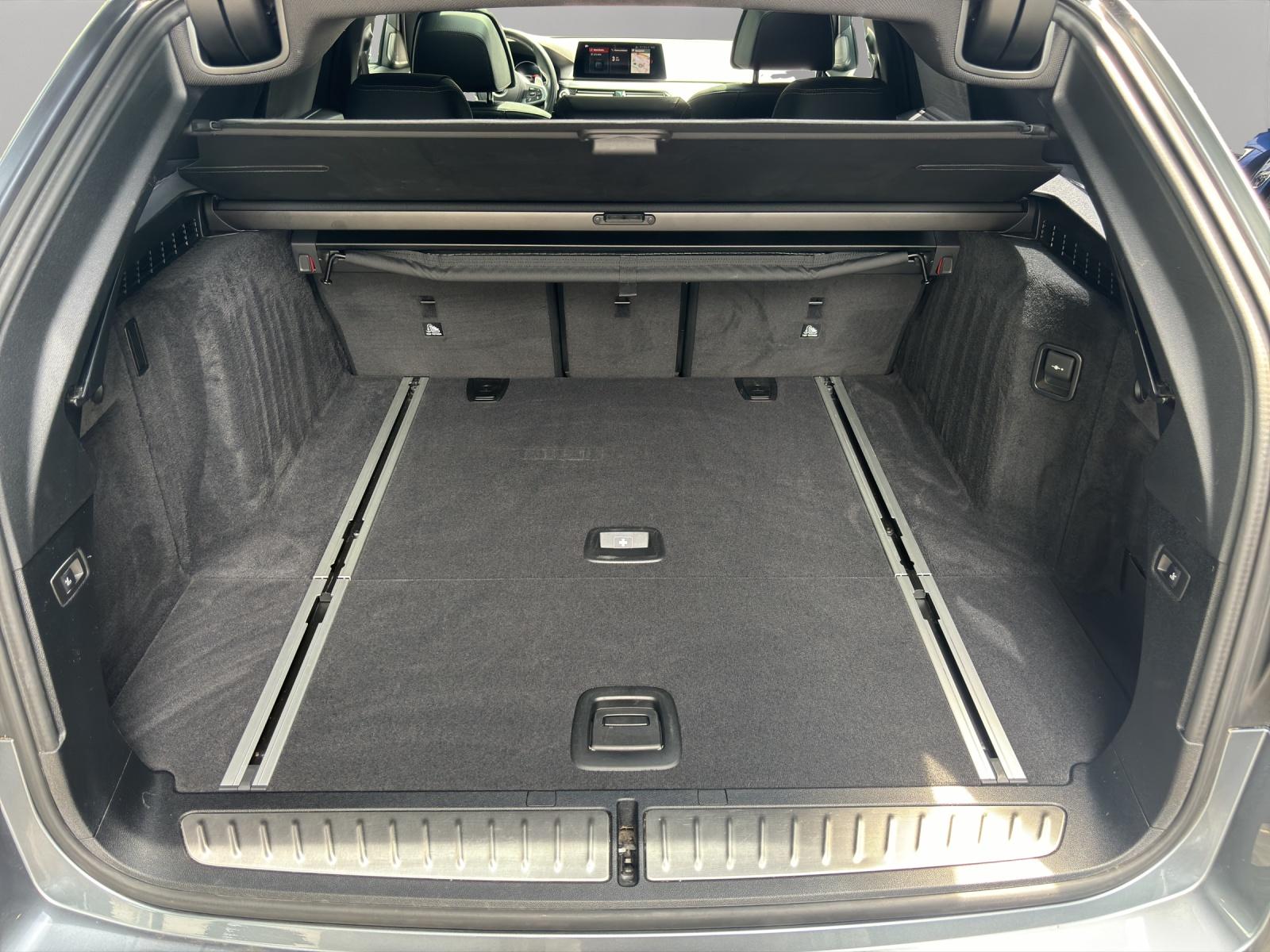BMW 530i xDrive SAG Touring-image-25