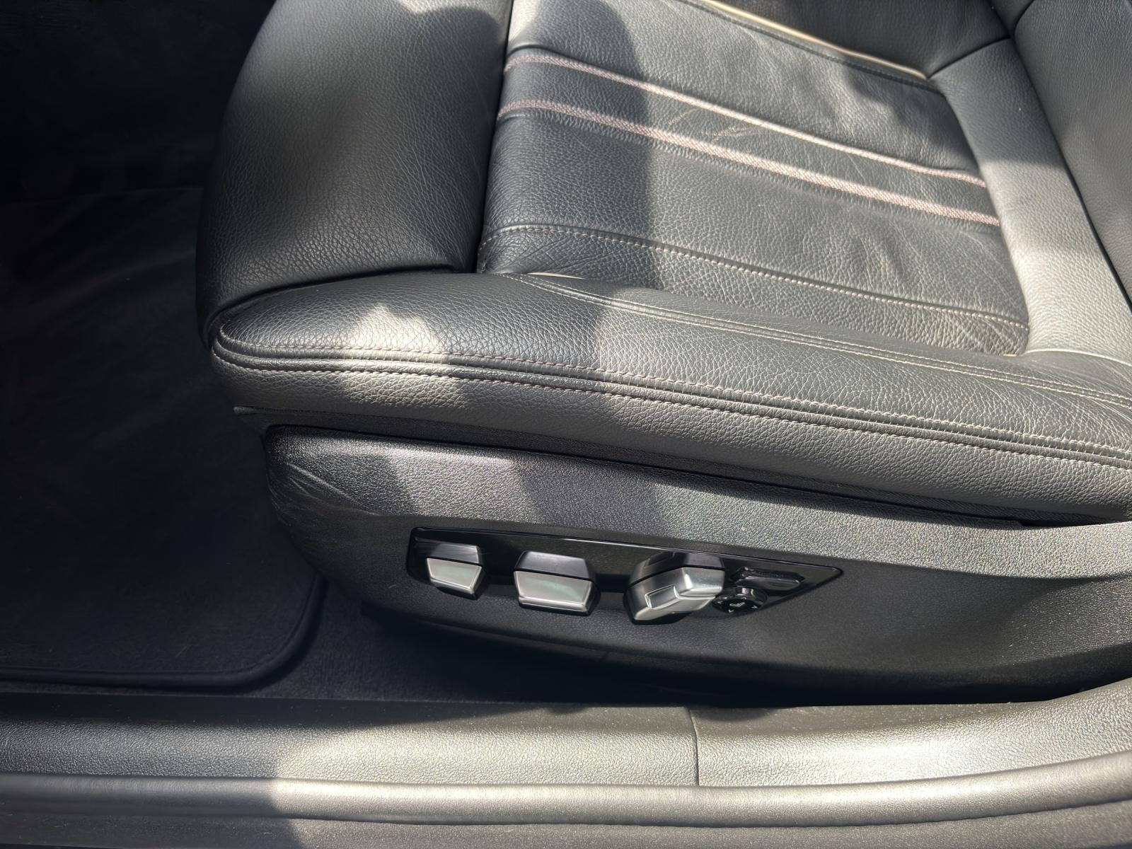 BMW 530i xDrive SAG Touring-image-21