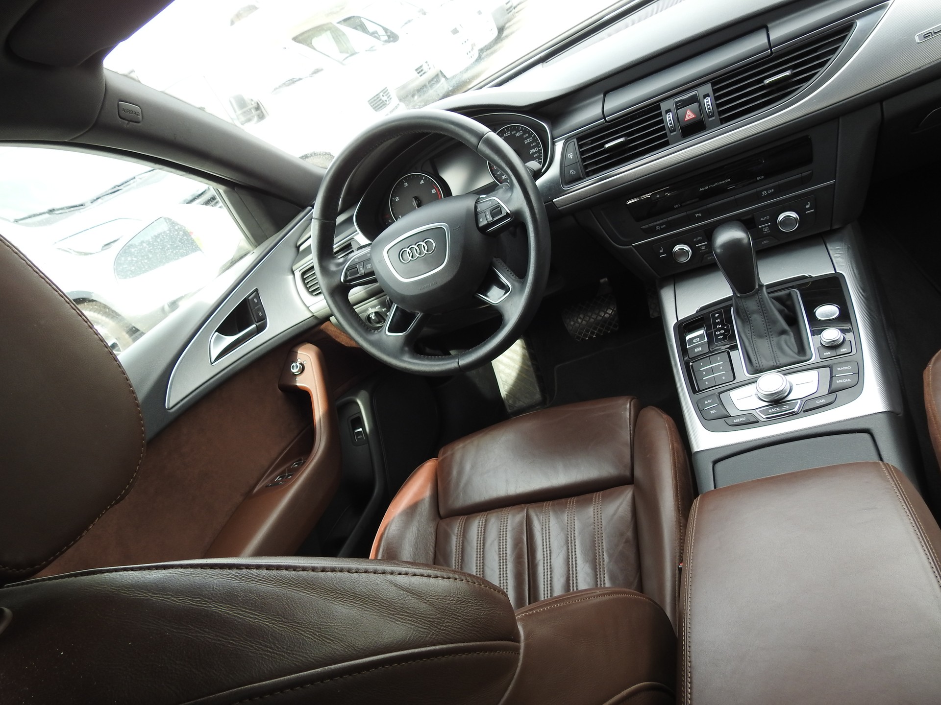 AUDI A6 Avant 3.0 TDI V6 quattro S-tronic-image-21