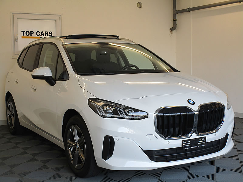 BMW 223d Active Tourer xDrive DKG-showroom-element-3