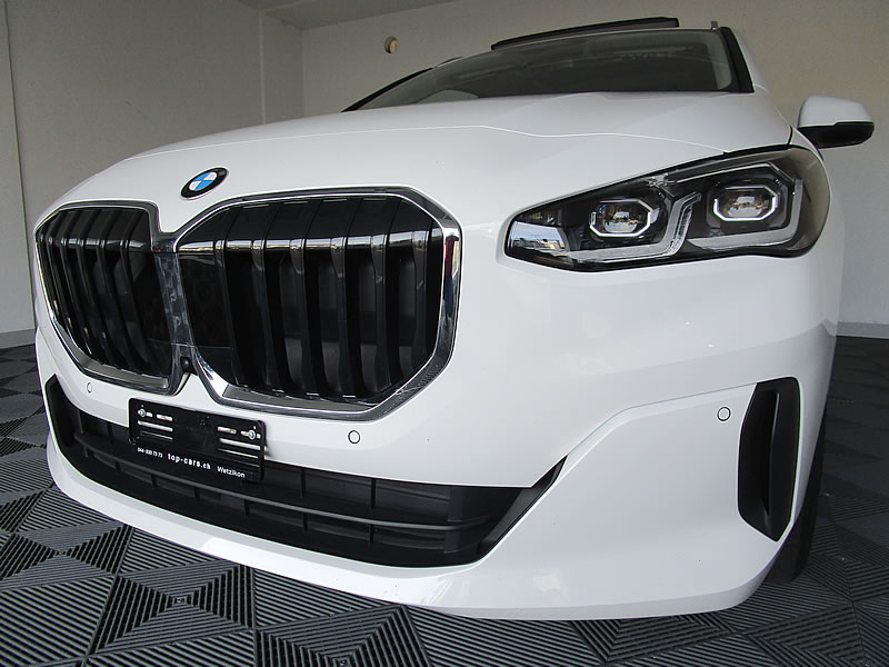 BMW 223d Active Tourer xDrive DKG-image-9