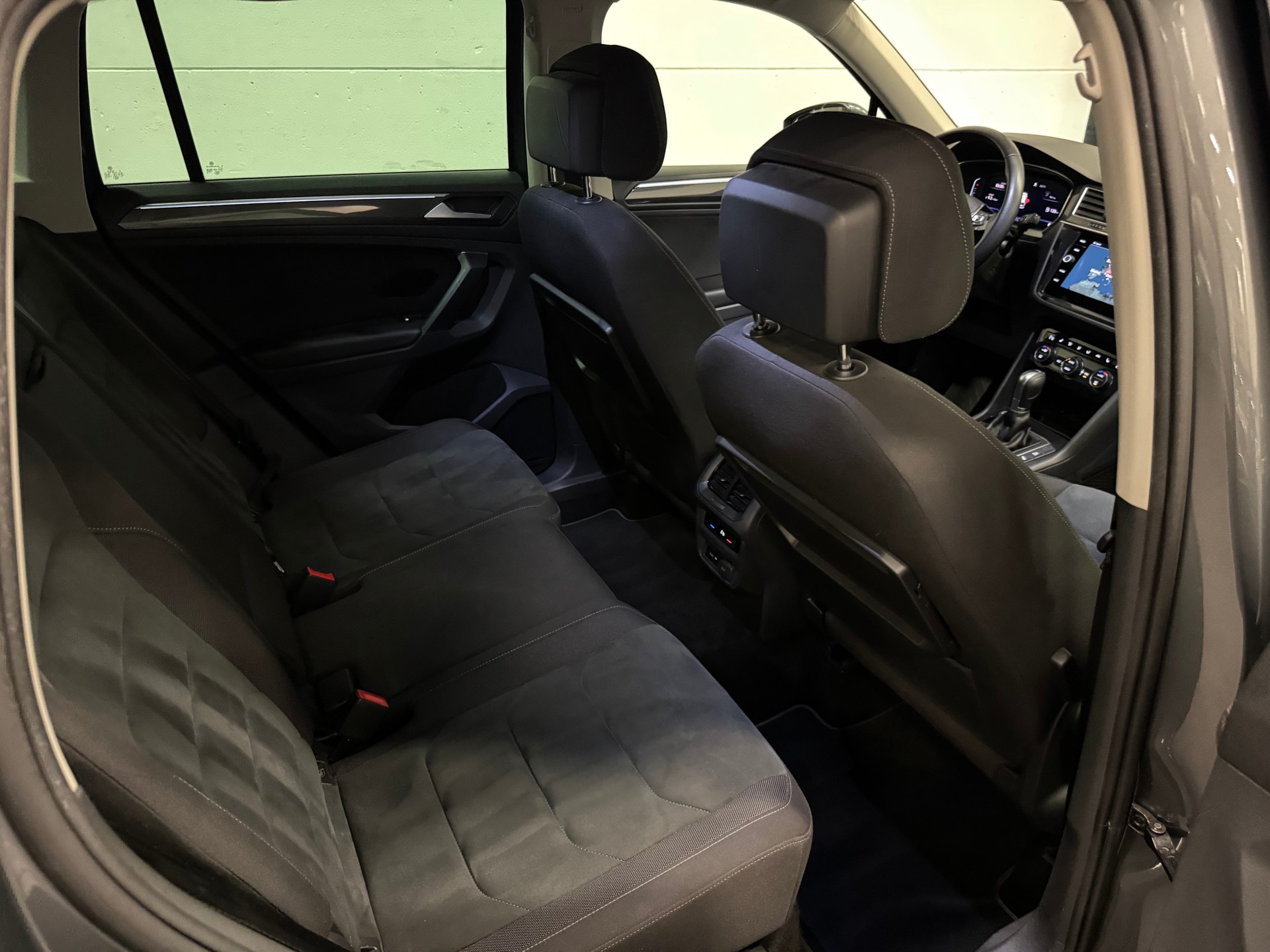 VW Tiguan 2.0TSI Highline 4Motion DSG-image-21