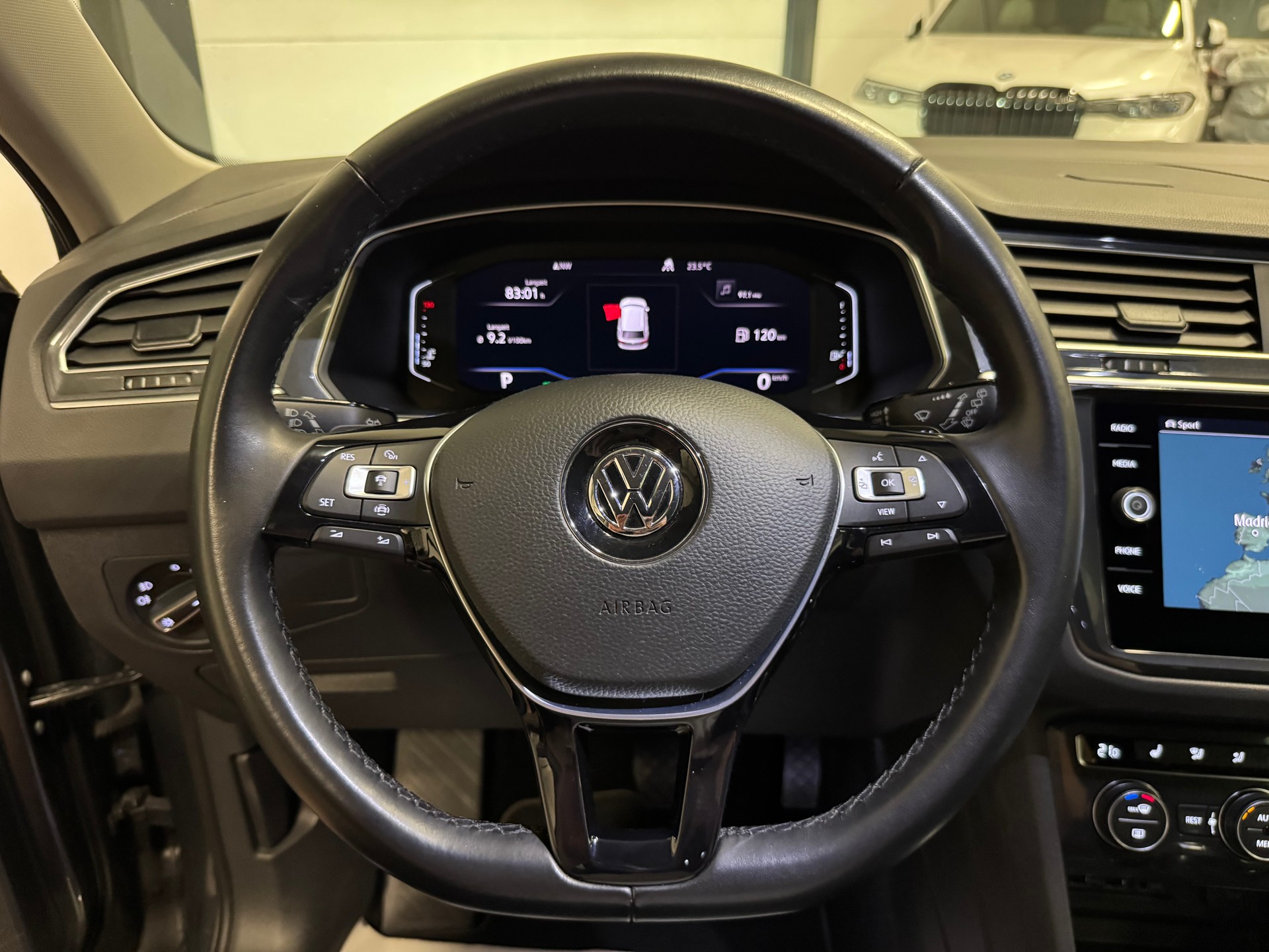VW Tiguan 2.0TSI Highline 4Motion DSG-image-23