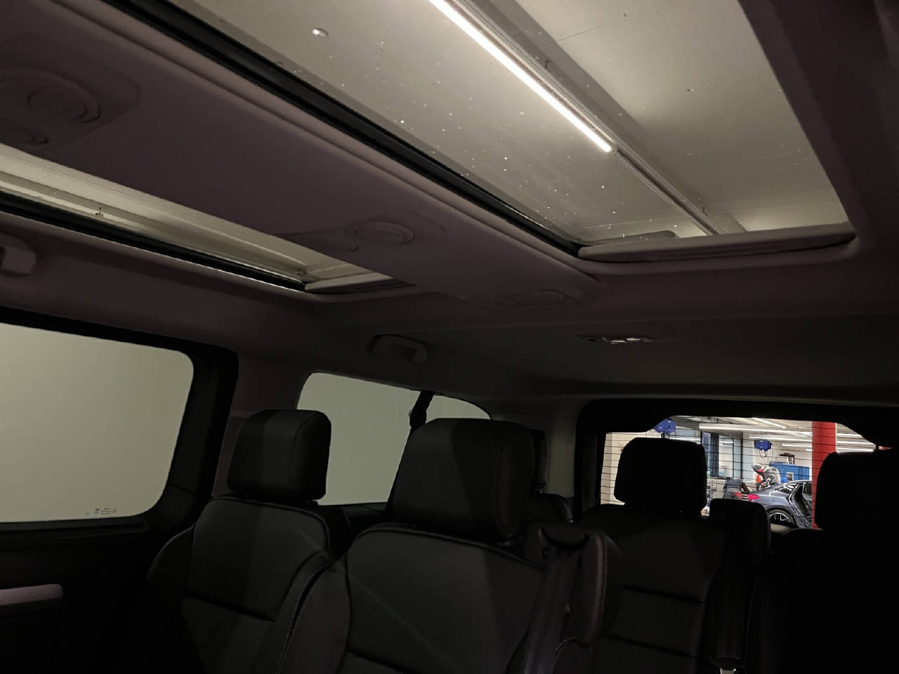 OPEL Zafira XL 2.2 CDTI 180 GS S/S-image-17