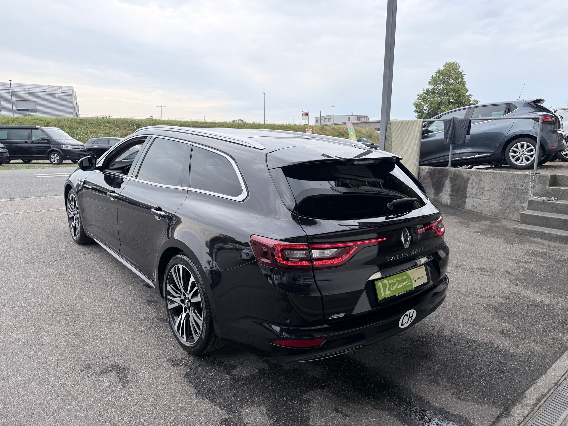 RENAULT Talisman Grandtour 1.6 TCe Initiale EDC+++TOP AUSGESTATTET+++-image-1