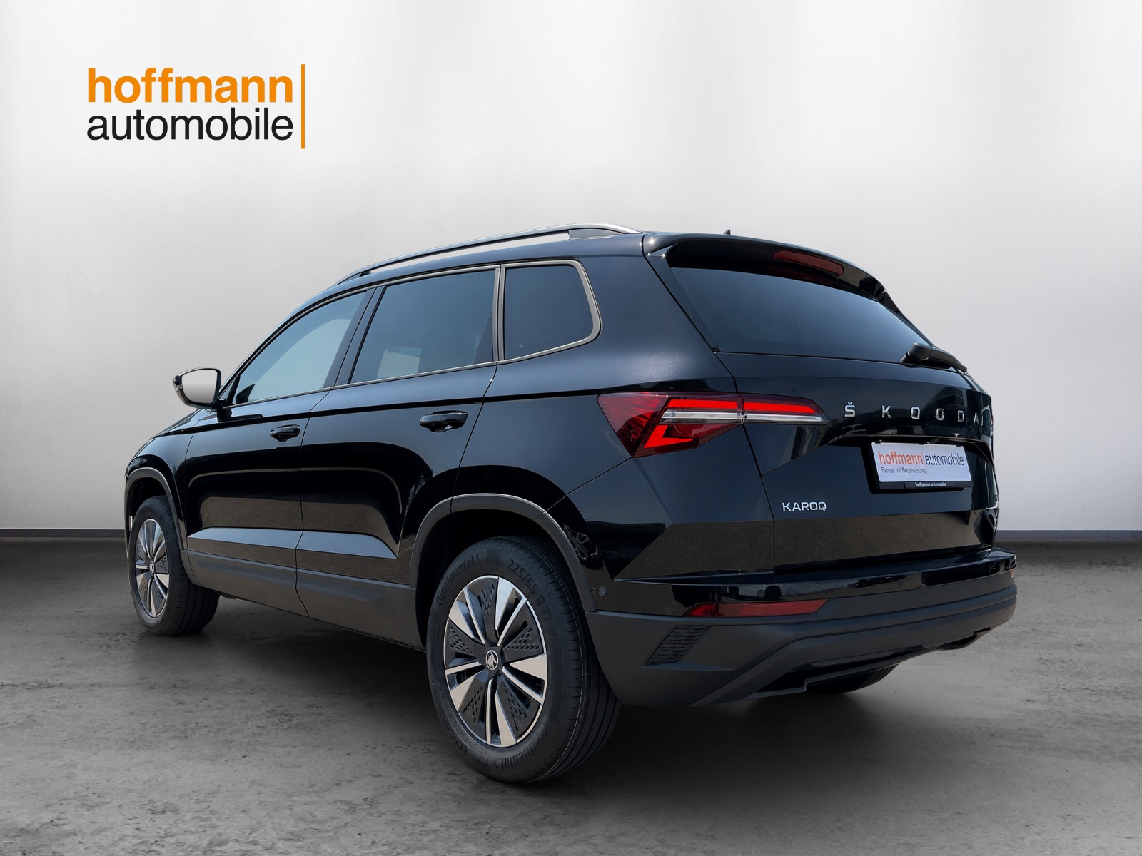 SKODA Karoq 2.0 TDI CR Dynamic 4x4 DSG-image-5