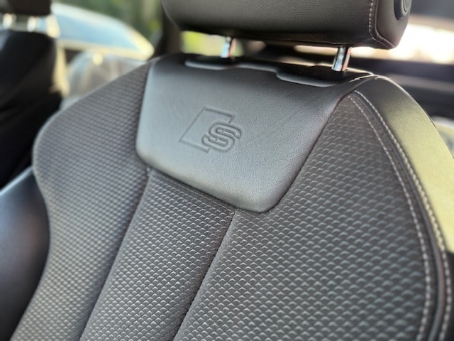 AUDI A4 Avant 45 TFSI S line S-tronic quattro-image-8