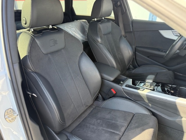 AUDI A4 Avant 45 TFSI S line S-tronic quattro-image-7