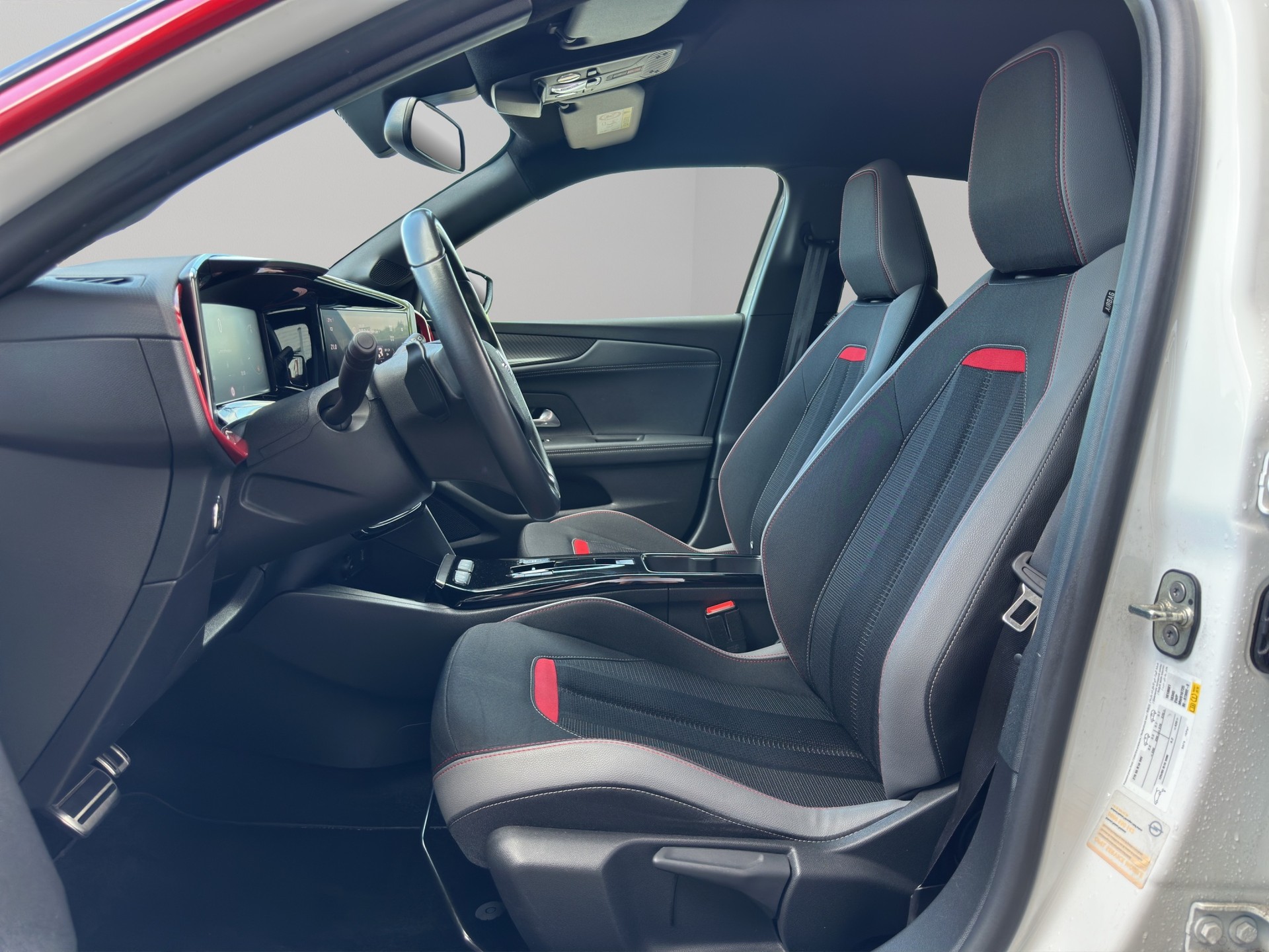 OPEL Mokka 1.2 Direct Injection Turbo GS Line Aut.-image-8