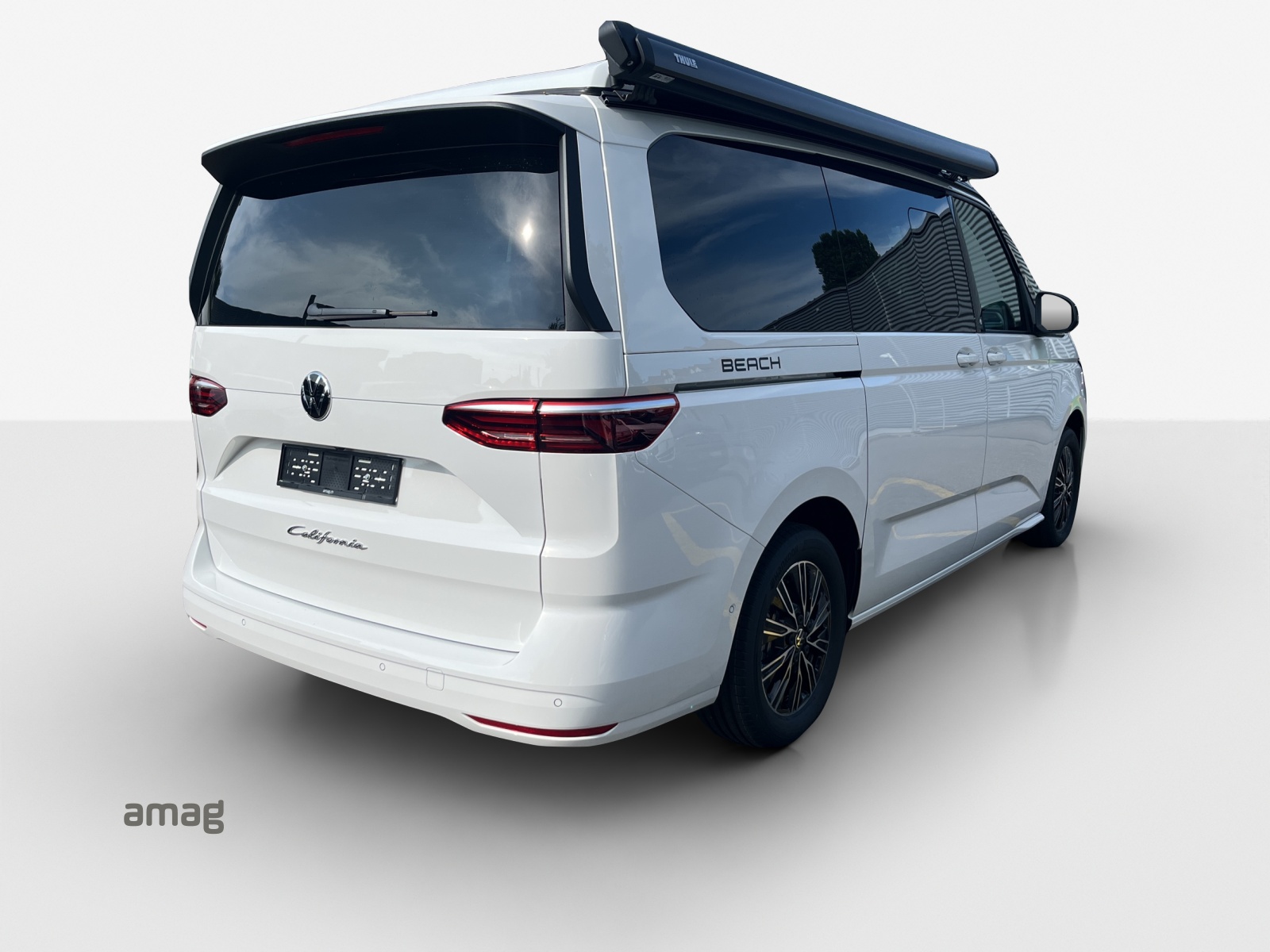 VW California 2.0 TDI Beach Tour-image-4