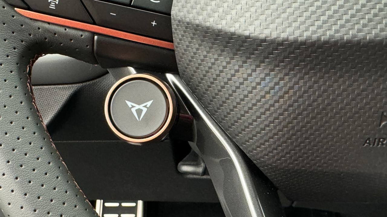 CUPRA Terramar 1.5 eHybrid DSG VZ-image-9