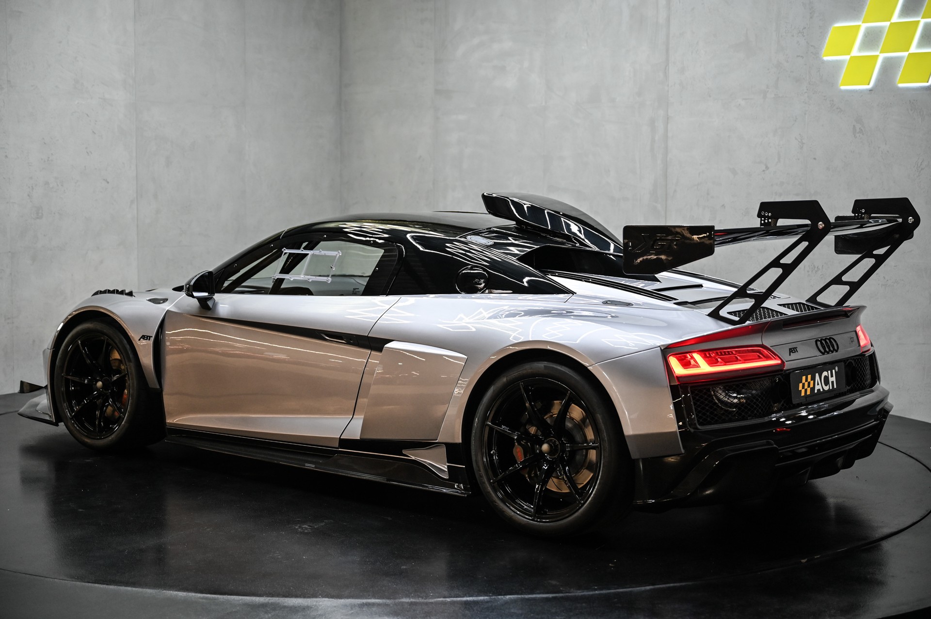 AUDI R8 ABT XGT "1 of 99"-image-6