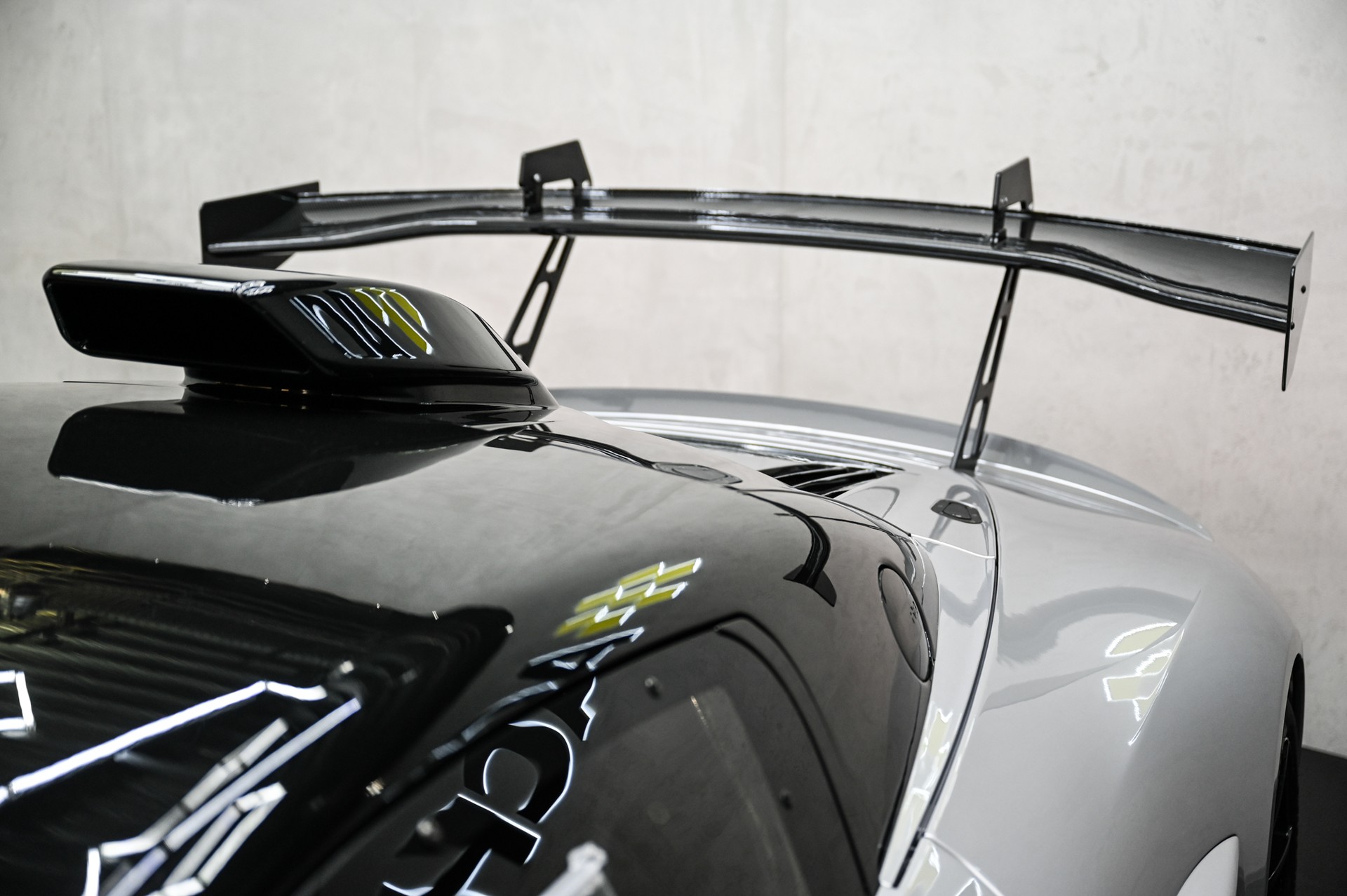 AUDI R8 ABT XGT "1 of 99"-image-17