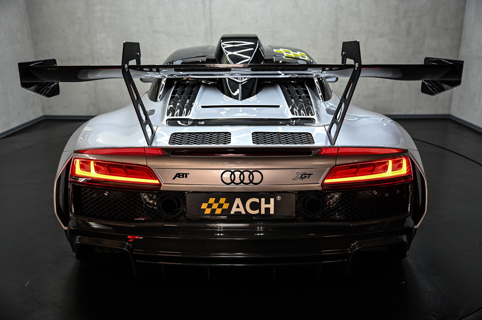 AUDI R8 ABT XGT "1 of 99"-image-22