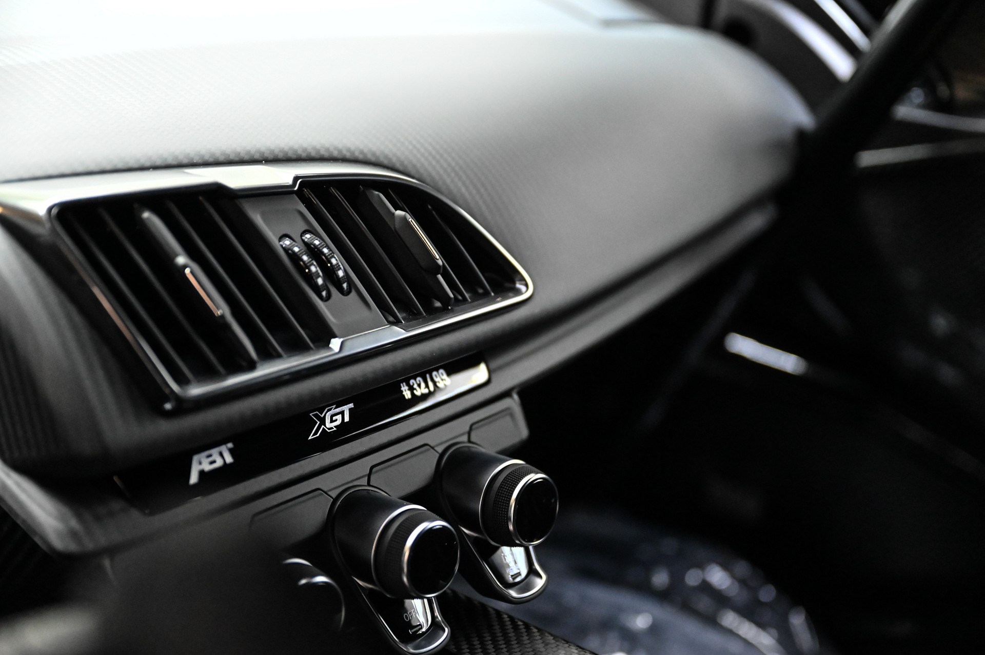 AUDI R8 ABT XGT "1 of 99"-image-35