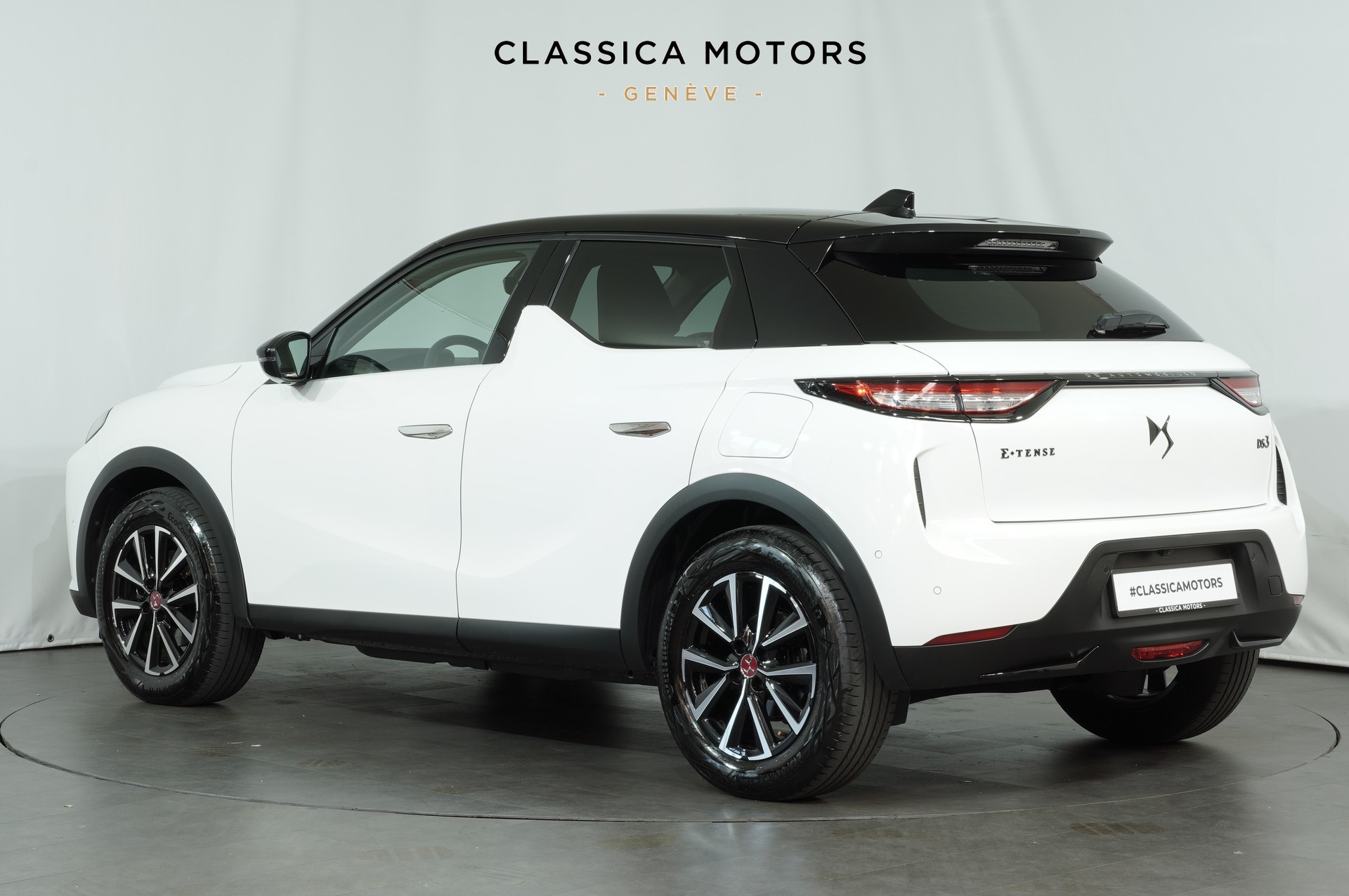 DS AUTOMOBILES DS 3 E-Tense 156 Ligne Noire-image-5