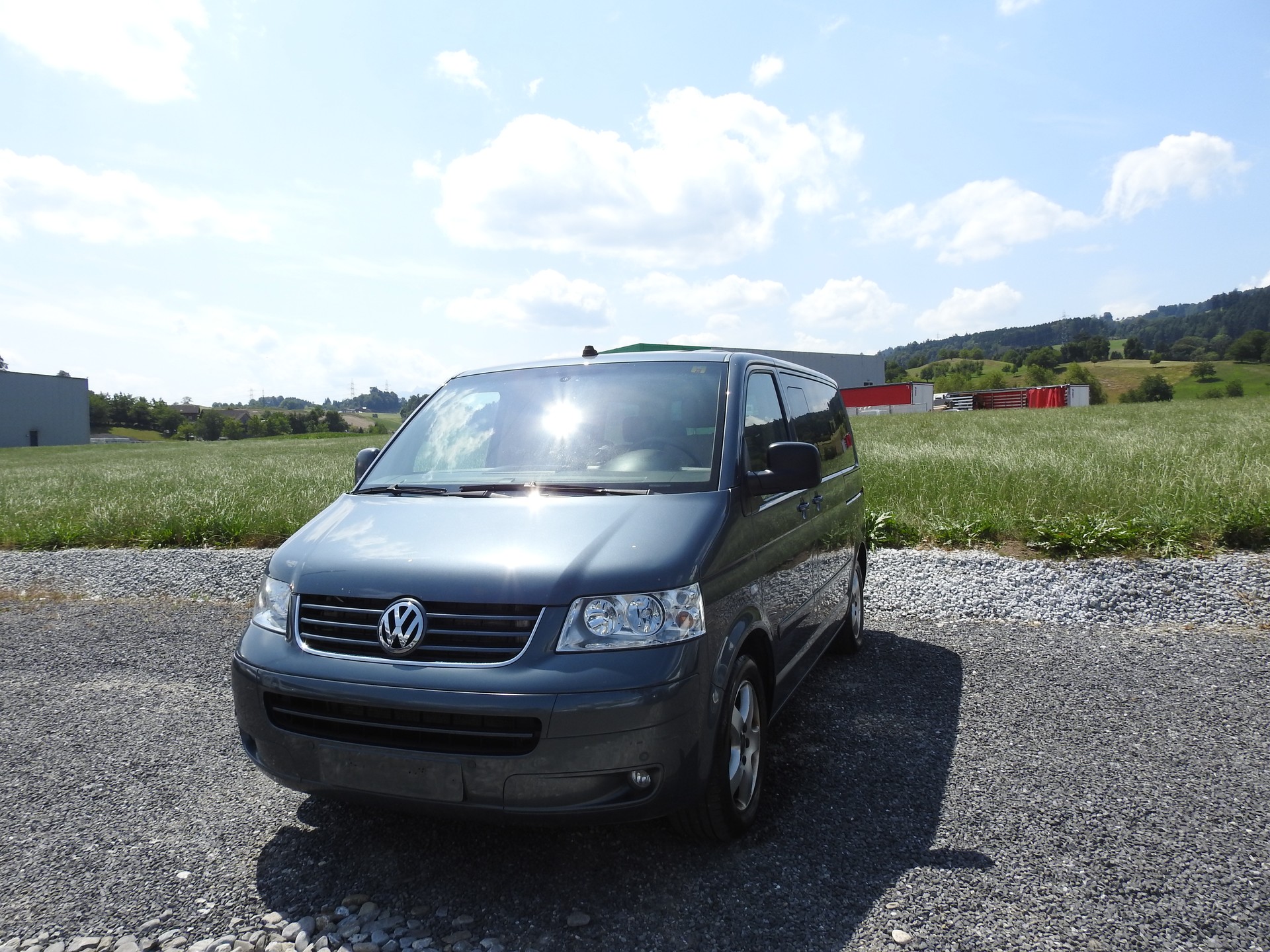 VW T5 Multivan Comfortline 2.5 TDI-image-0