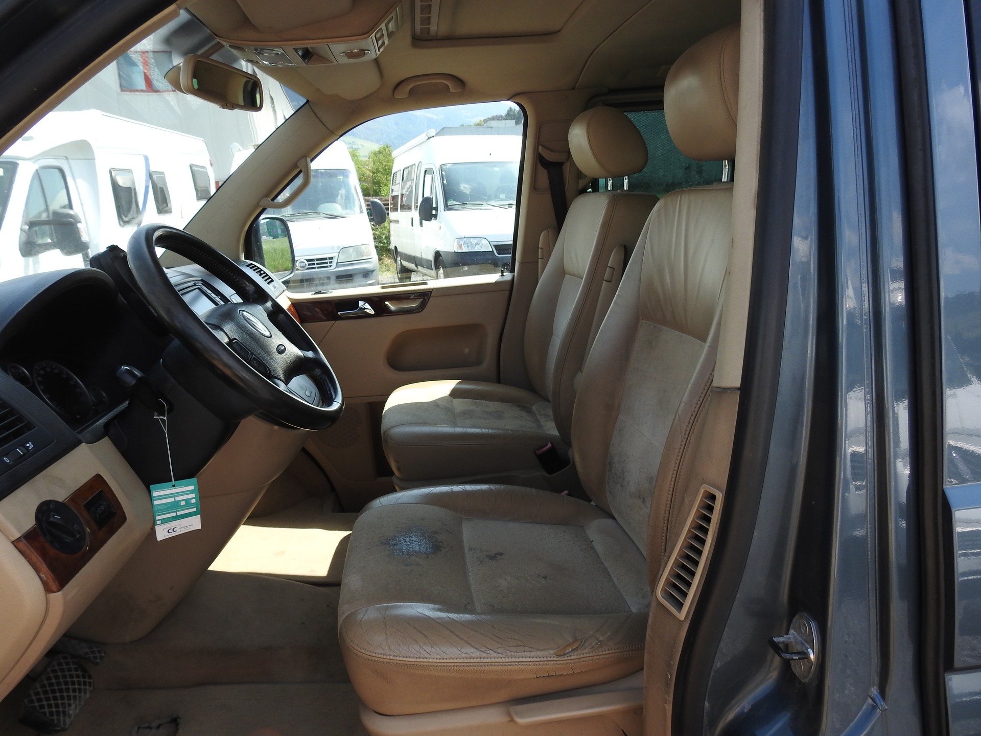 VW T5 Multivan Comfortline 2.5 TDI-image-13