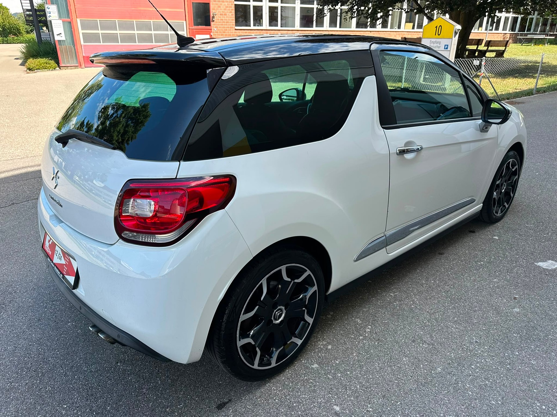 DS AUTOMOBILES DS3 1.6 THP Ultra Prestige-image-5