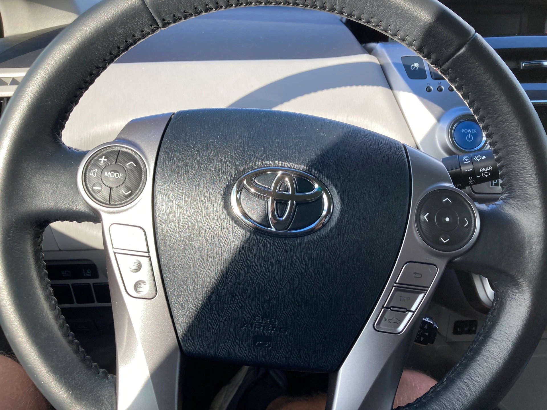 TOYOTA Prius+ 1.8 VVT-i HSD Style-image-11