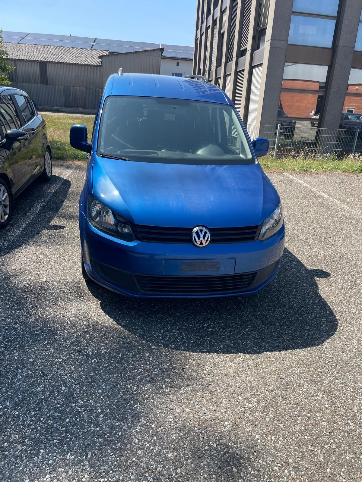VW Caddy 1.6 TDI Blue Motion Technology Highline DSG-image-0