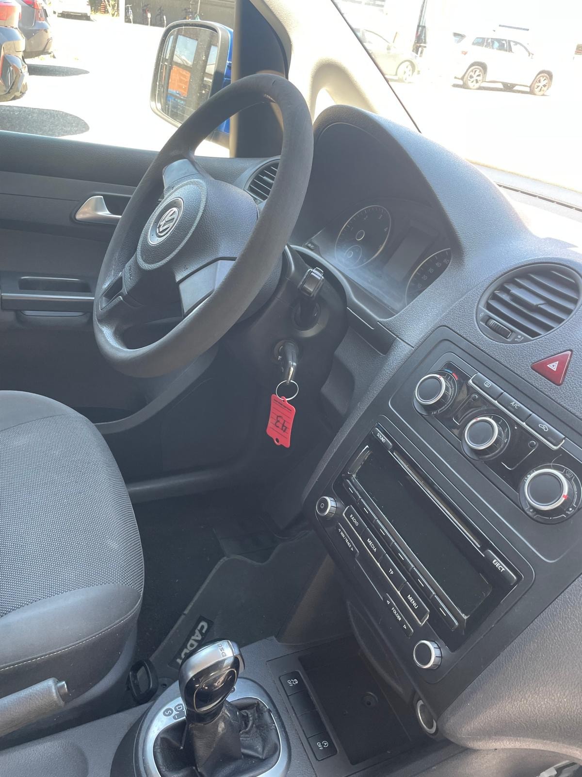VW Caddy 1.6 TDI Blue Motion Technology Highline DSG-image-9